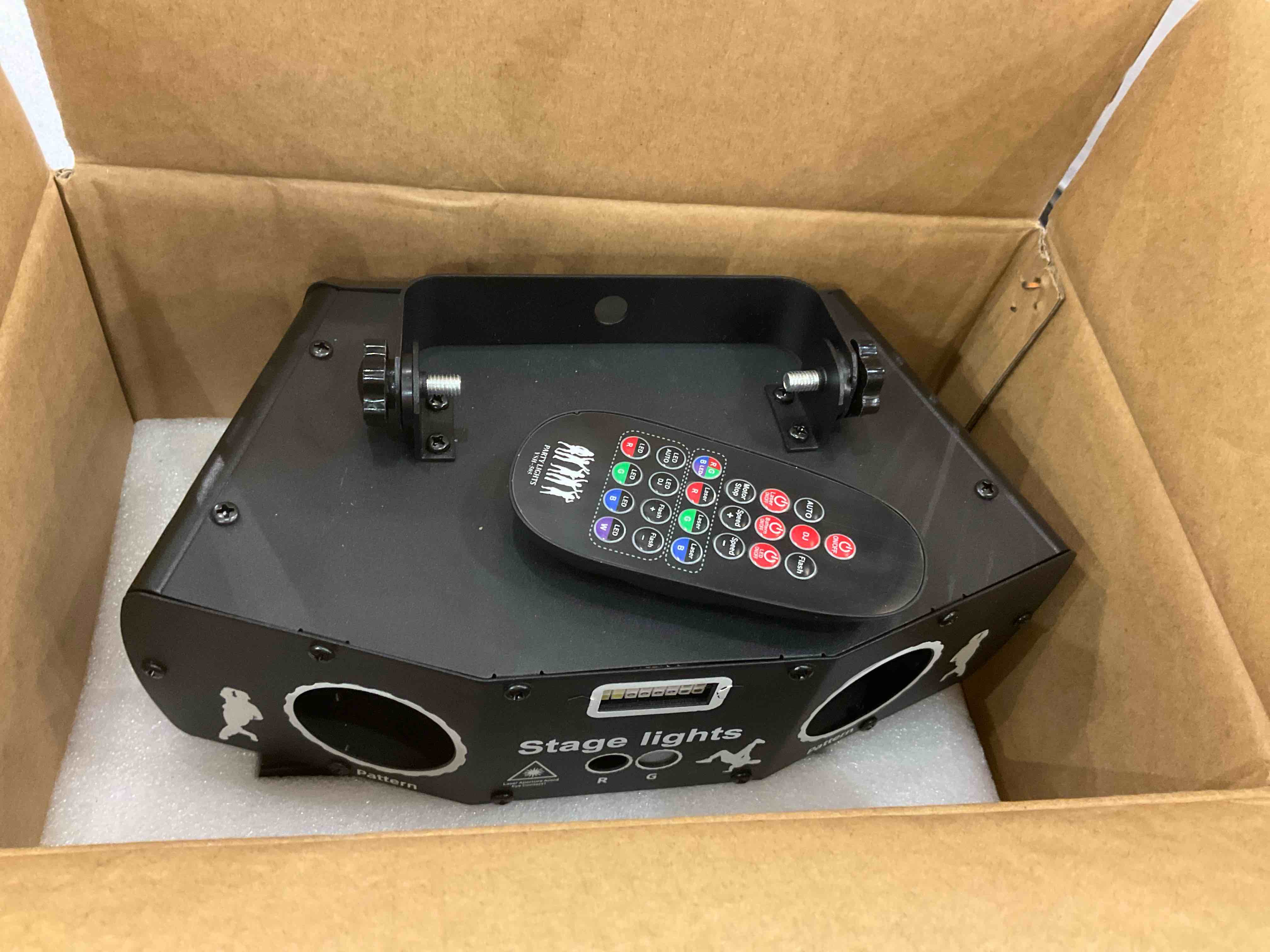 https://s3.amazonaws.com/lotting-images-prod/BargainHunt/EXS00732309_1706804342676.jpeg