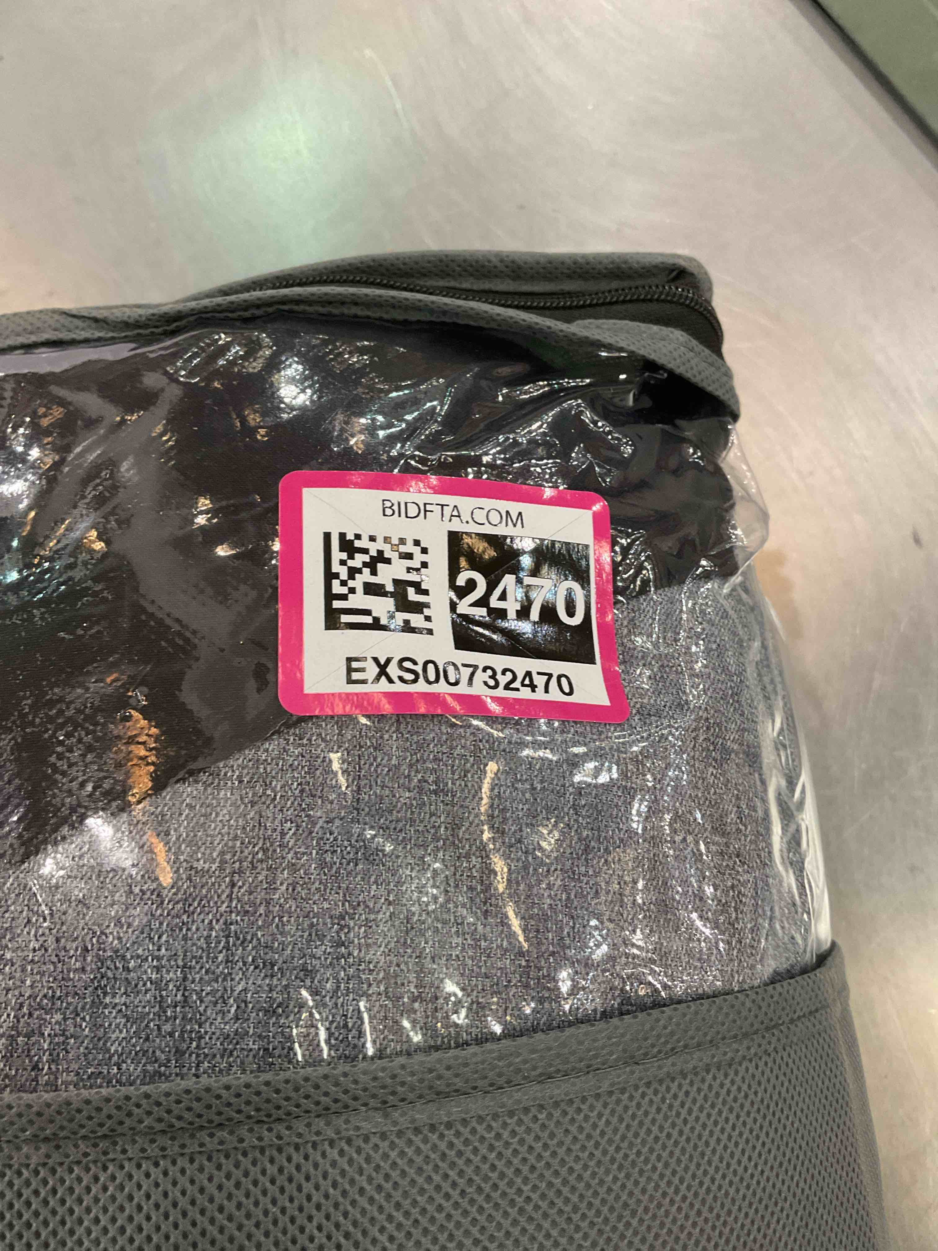 https://s3.amazonaws.com/lotting-images-prod/BargainHunt/EXS00732470_1706898812335.jpeg