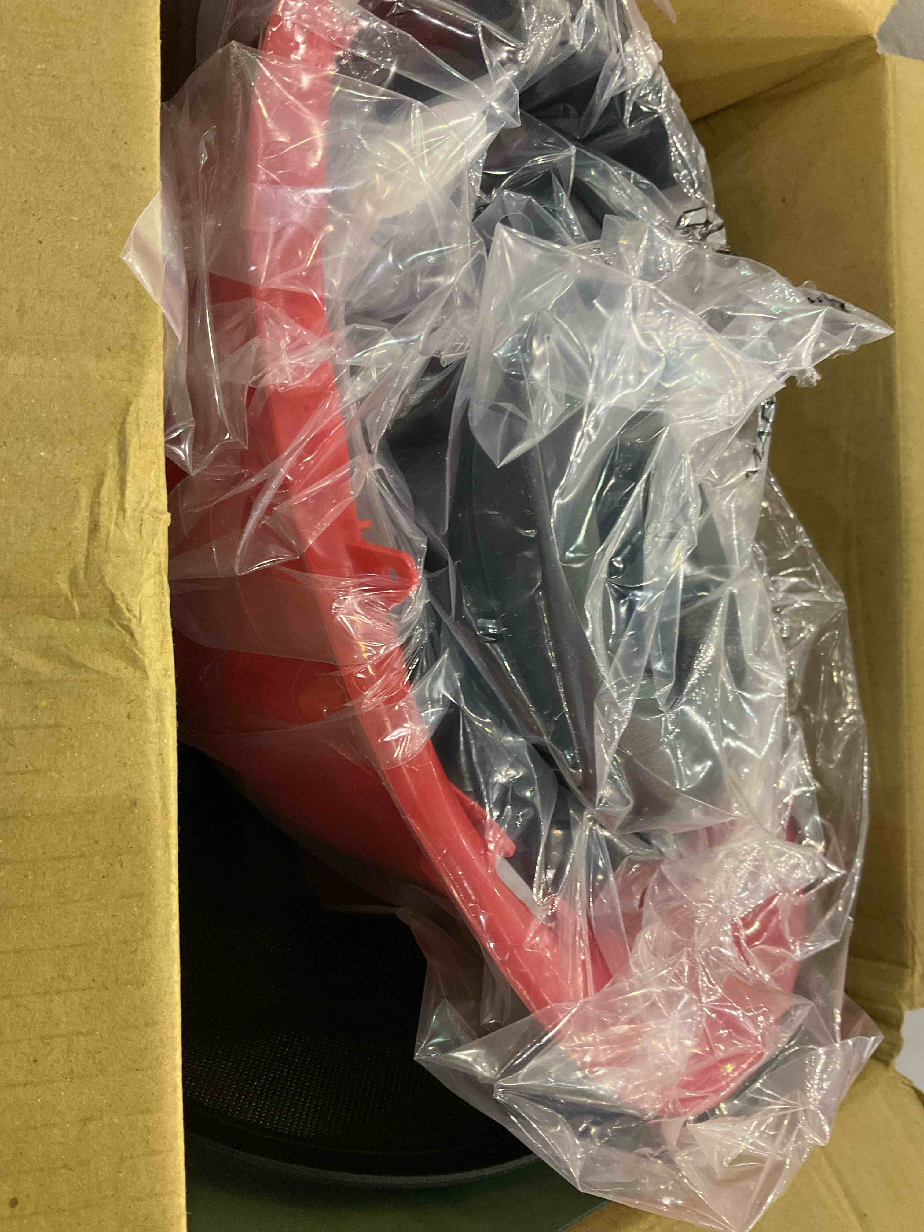 https://s3.amazonaws.com/lotting-images-prod/BargainHunt/EXS00751762_1706704261139.jpeg
