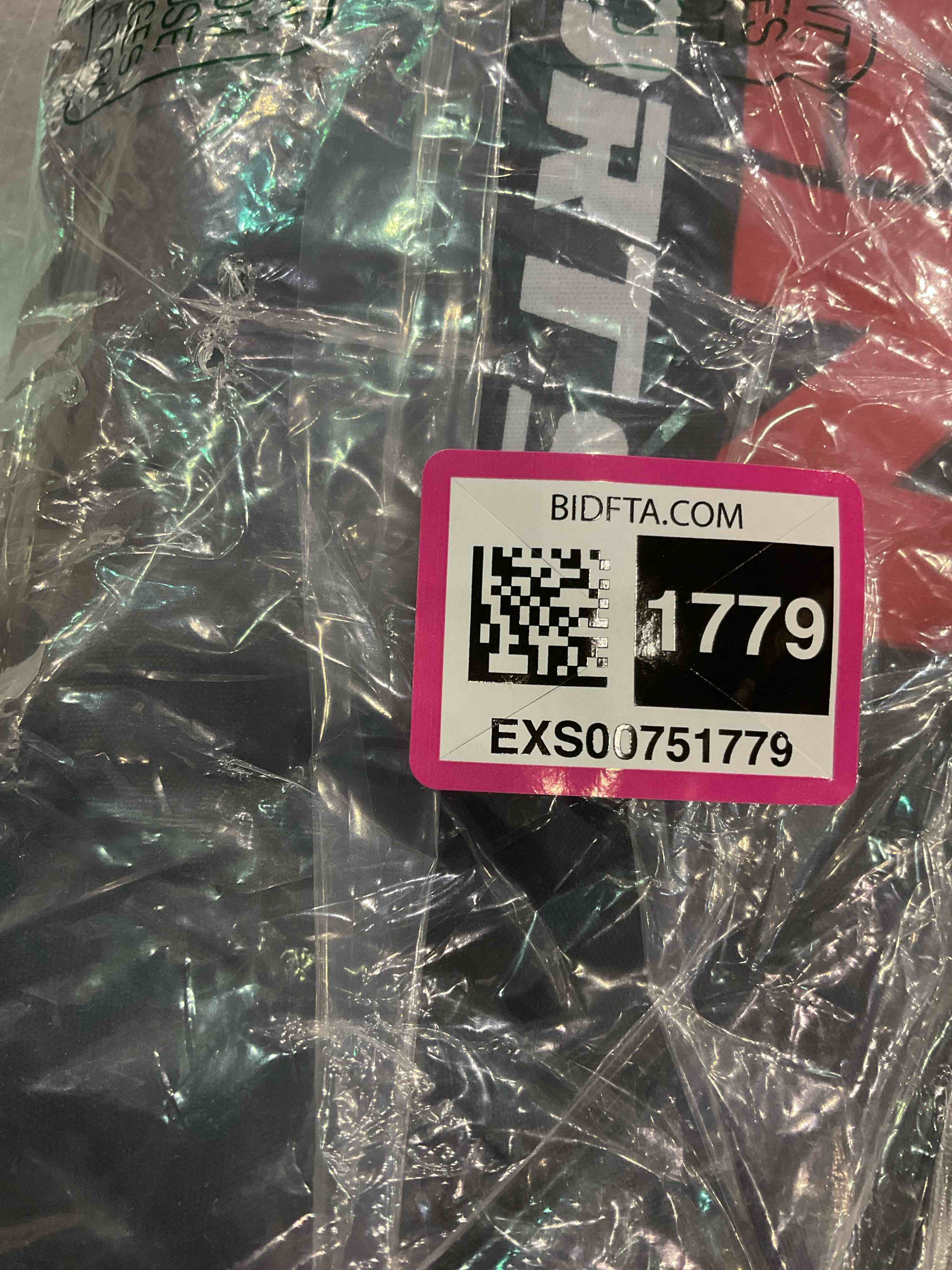 https://s3.amazonaws.com/lotting-images-prod/BargainHunt/EXS00751779_1706706647706.jpeg