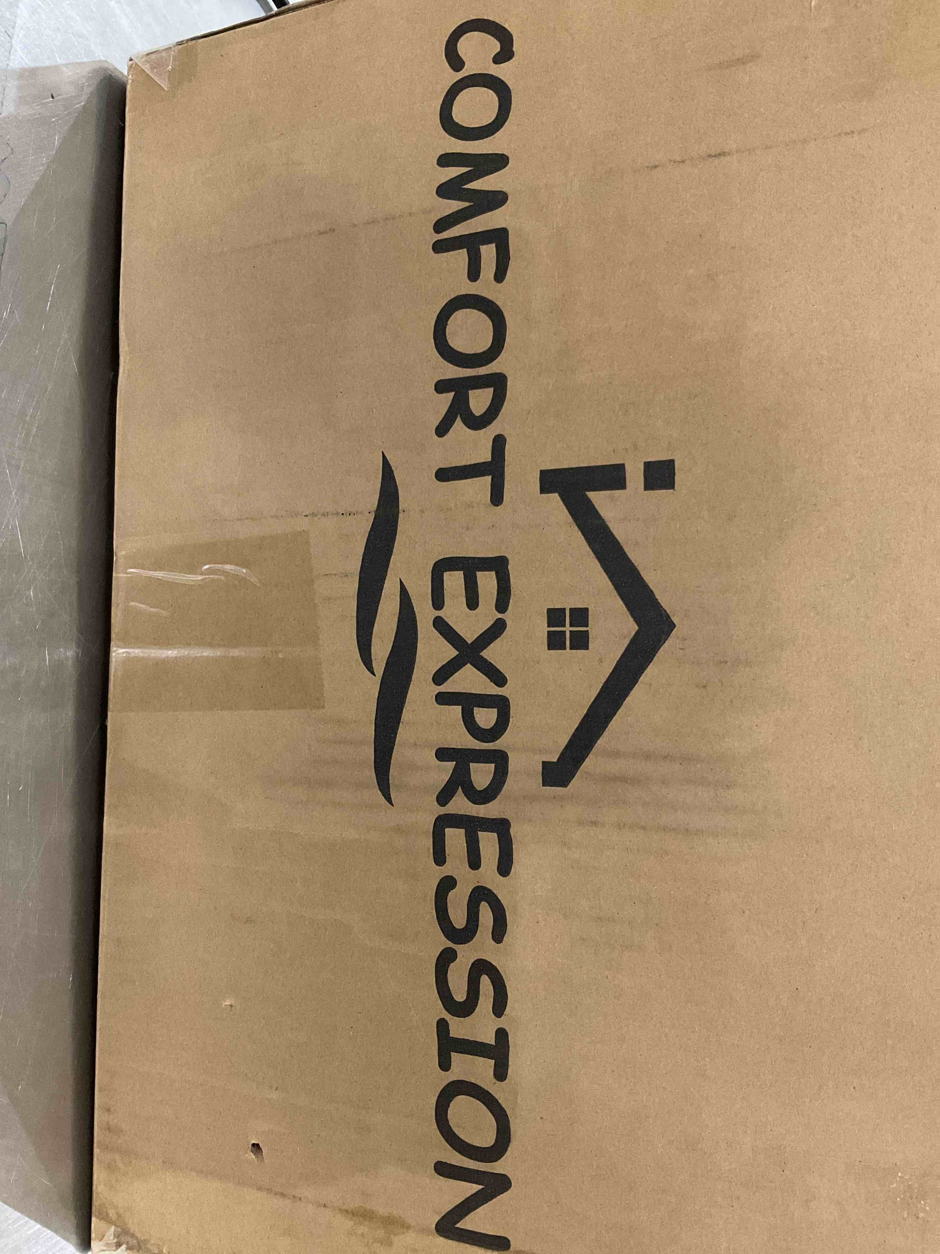 https://s3.amazonaws.com/lotting-images-prod/BargainHunt/EXS00751884_1706730003939.jpeg