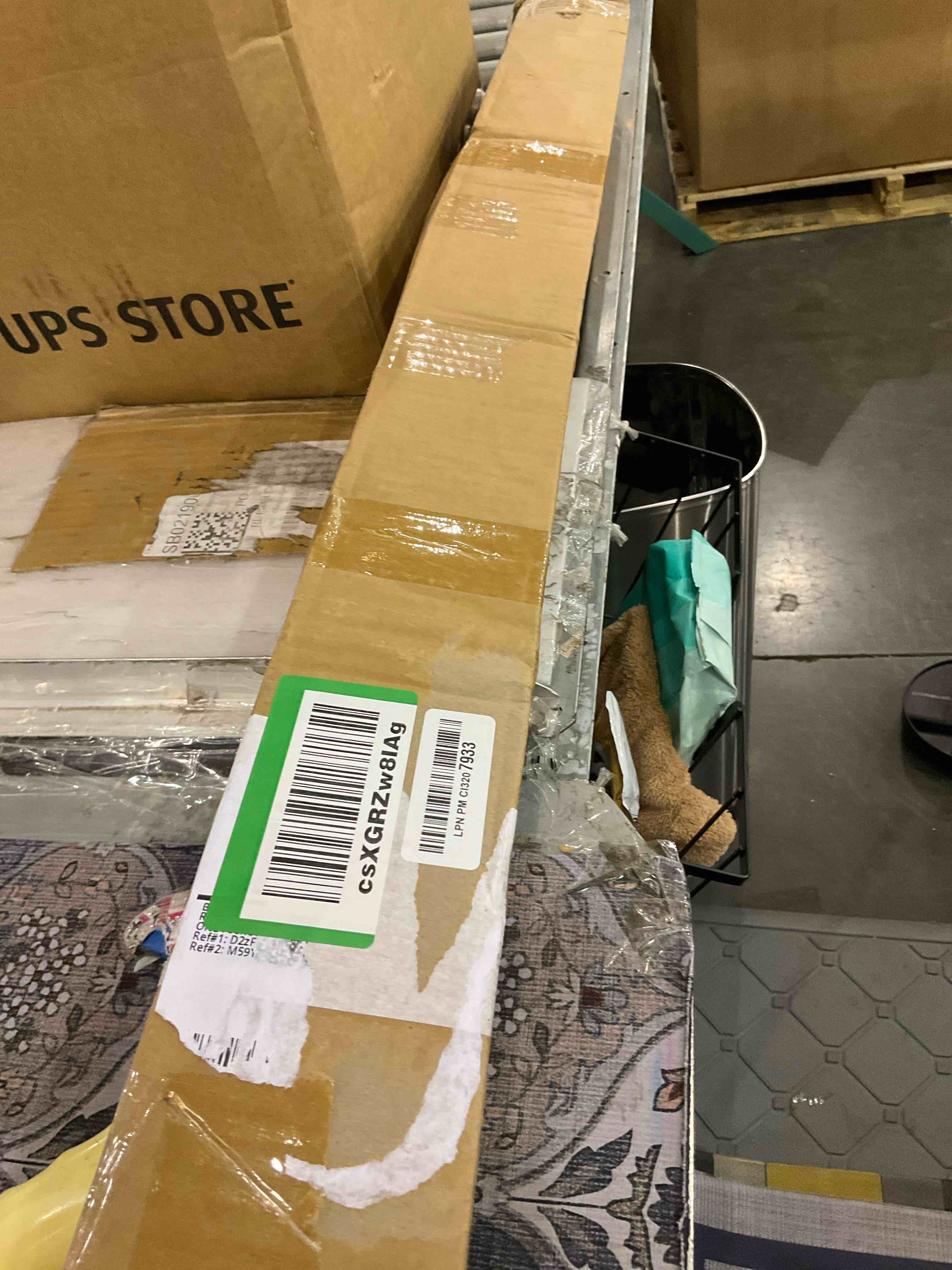 https://s3.amazonaws.com/lotting-images-prod/BargainHunt/EXS00754684_1713534401534.jpeg
