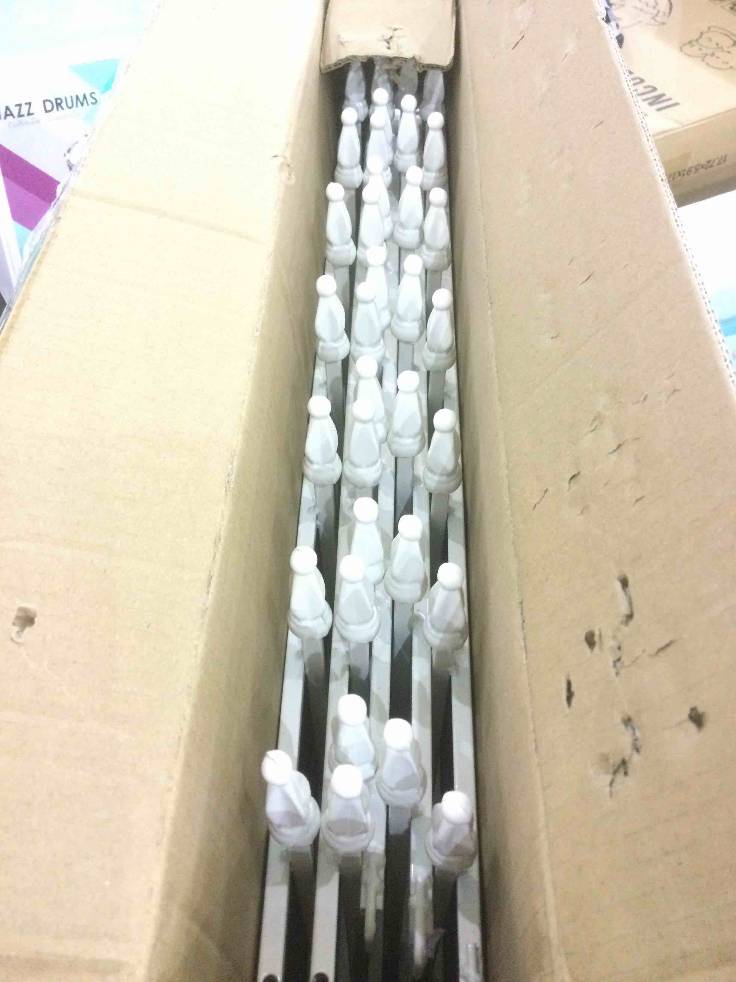 https://s3.amazonaws.com/lotting-images-prod/BargainHunt/EXS00754845_1714138021761.jpeg