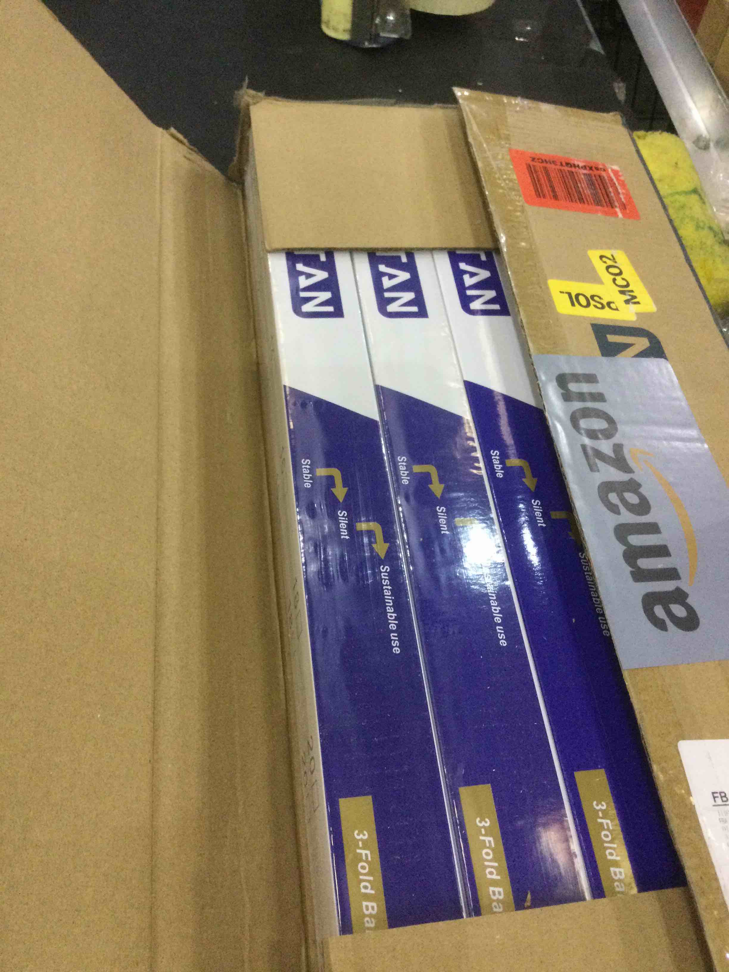 https://s3.amazonaws.com/lotting-images-prod/BargainHunt/EXS00754864_1714140129146.jpeg