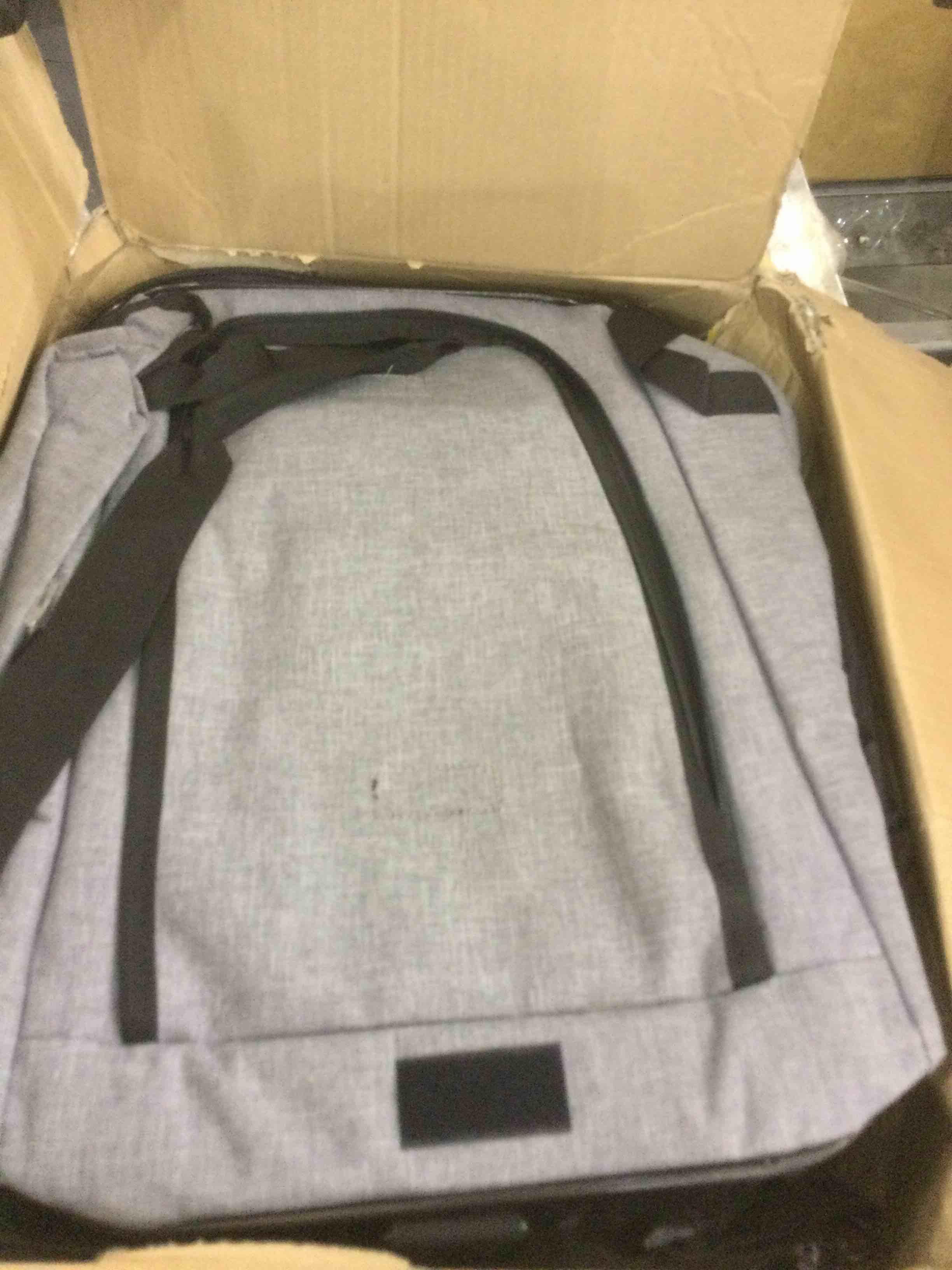 https://s3.amazonaws.com/lotting-images-prod/BargainHunt/EXS00754868_1714140460533.jpeg