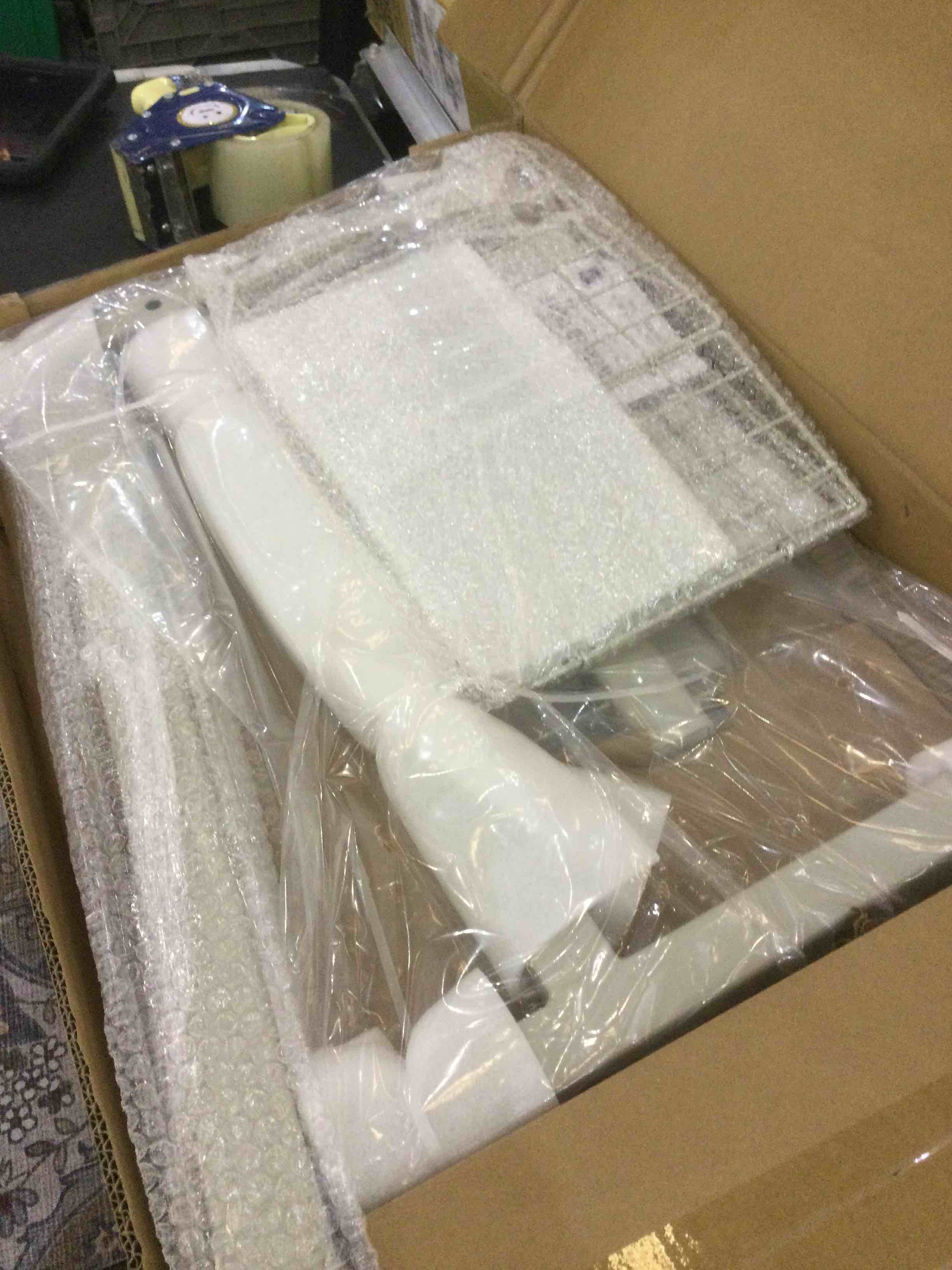 https://s3.amazonaws.com/lotting-images-prod/BargainHunt/EXS00754880_1714142010315.jpeg