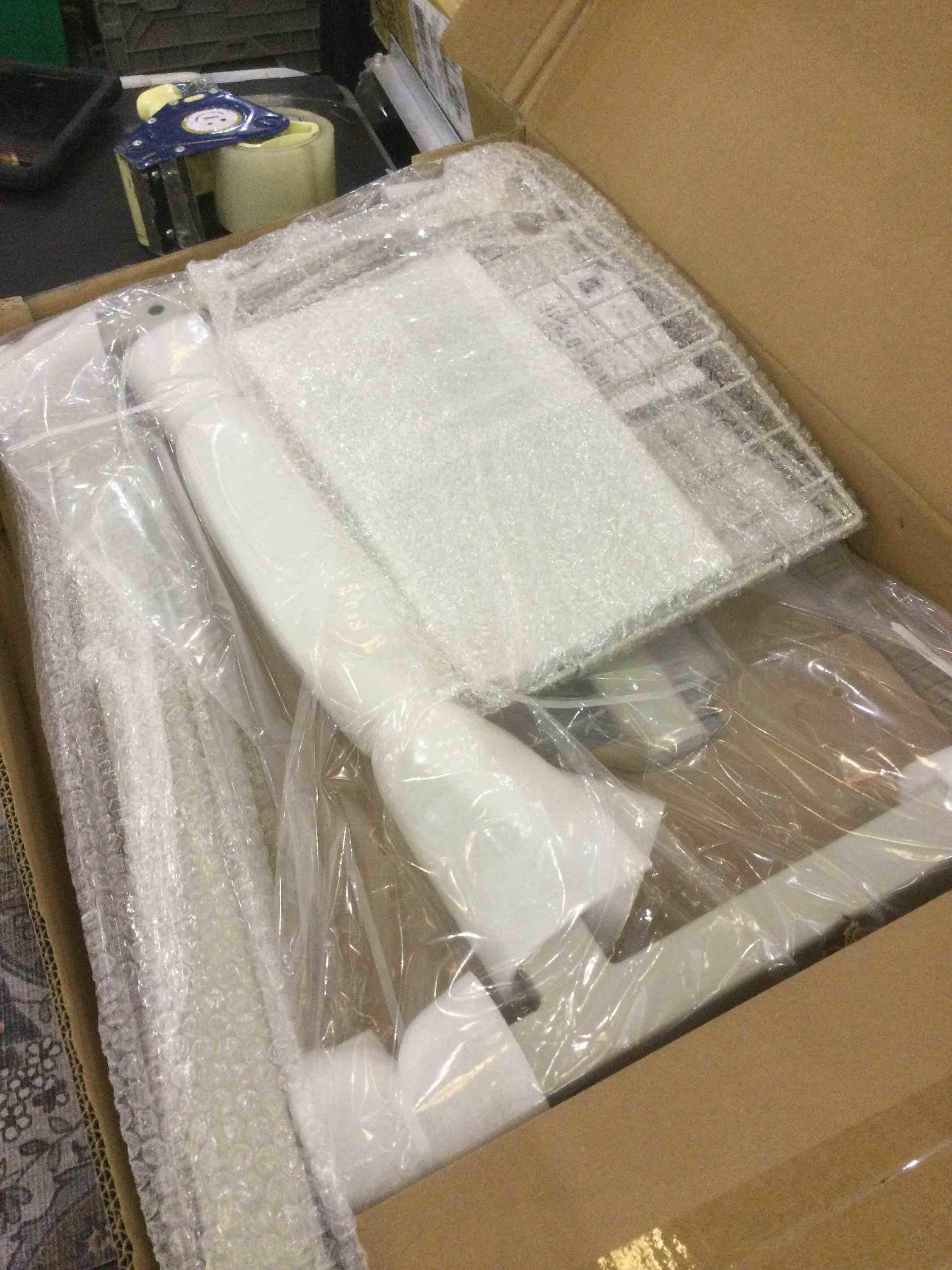 https://s3.amazonaws.com/lotting-images-prod/BargainHunt/EXS00754880_1714142011281.jpeg