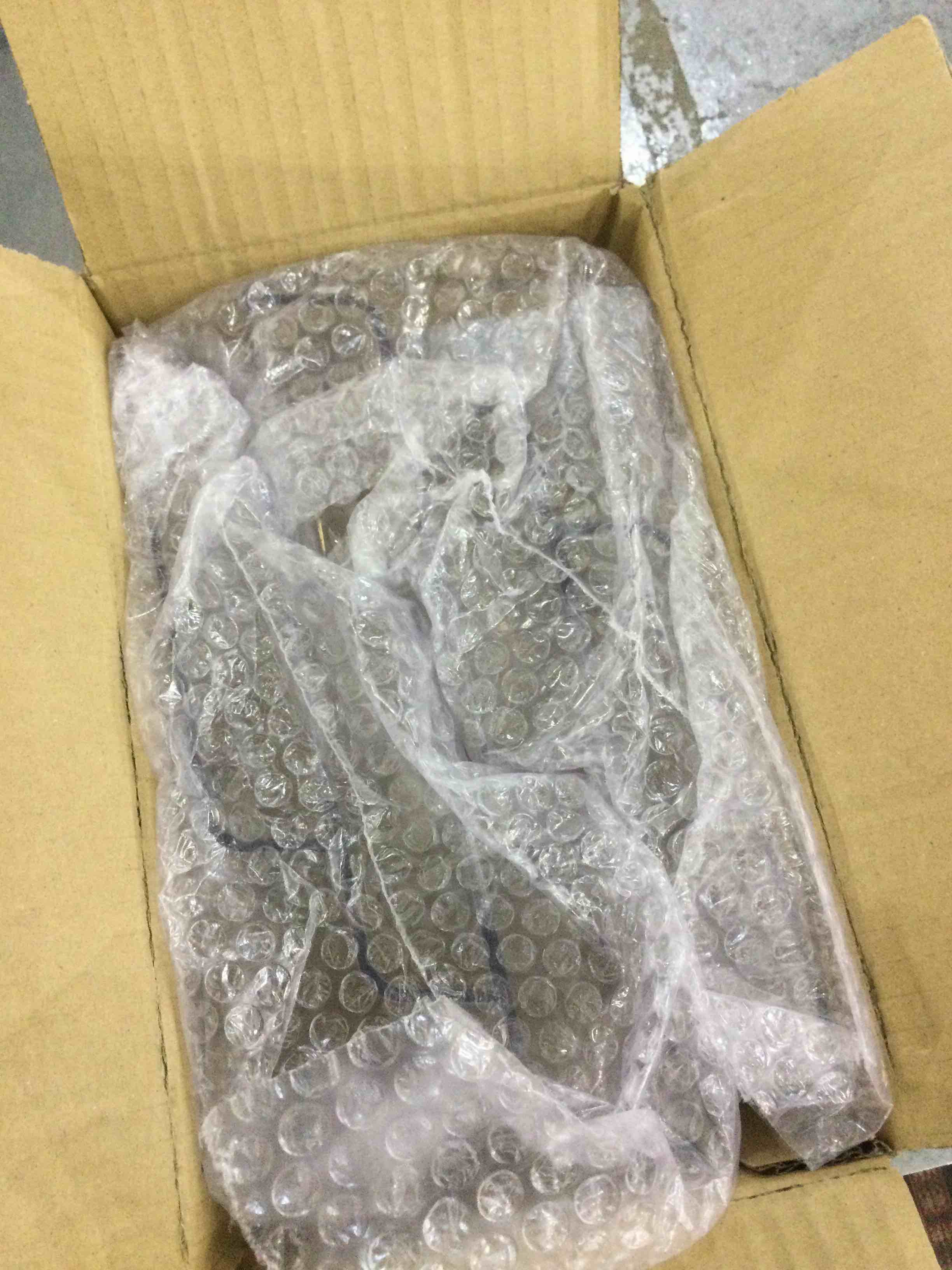 https://s3.amazonaws.com/lotting-images-prod/BargainHunt/EXS00754971_1714395247962.jpeg
