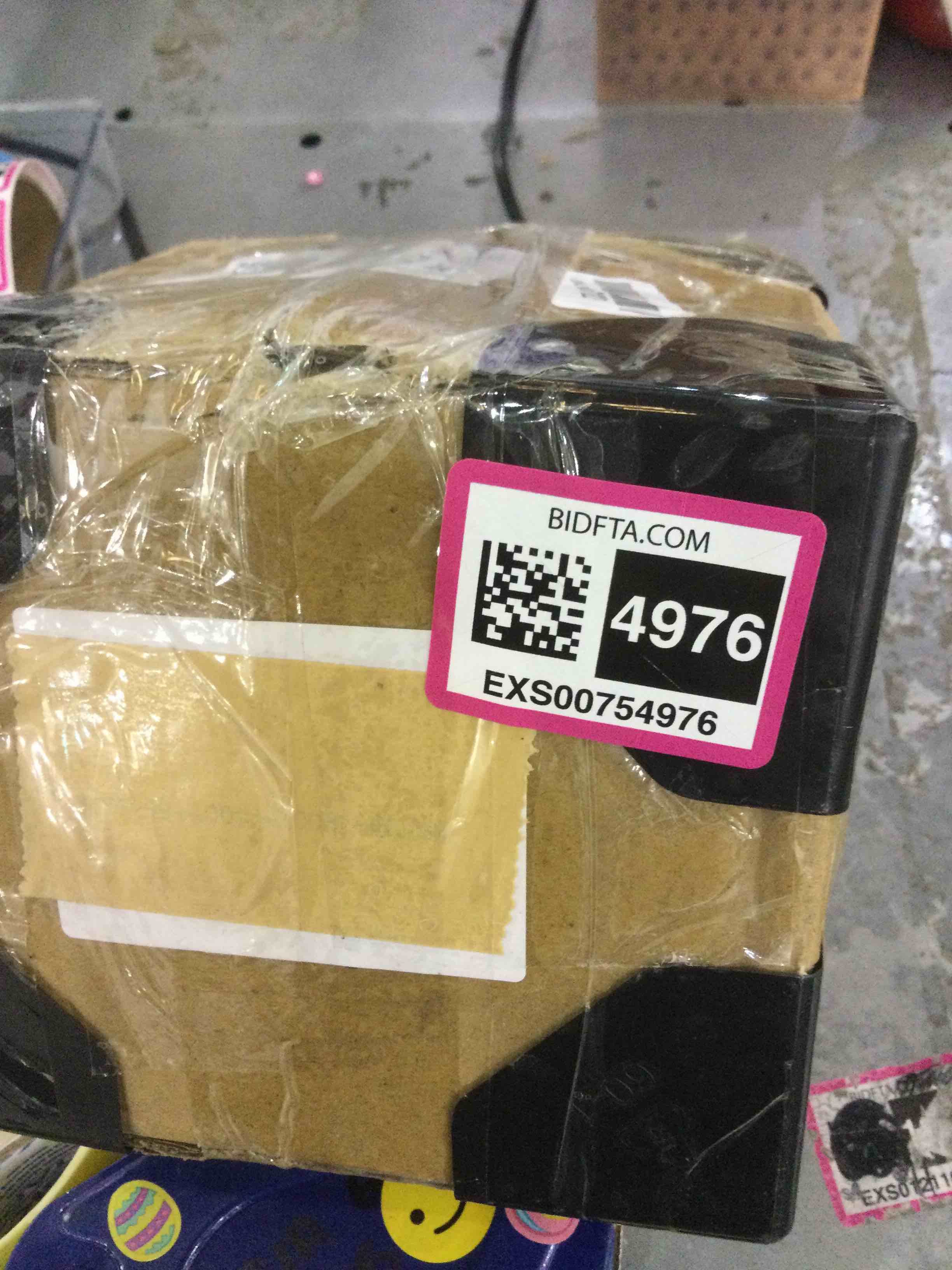 https://s3.amazonaws.com/lotting-images-prod/BargainHunt/EXS00754976_1714397195356.jpeg