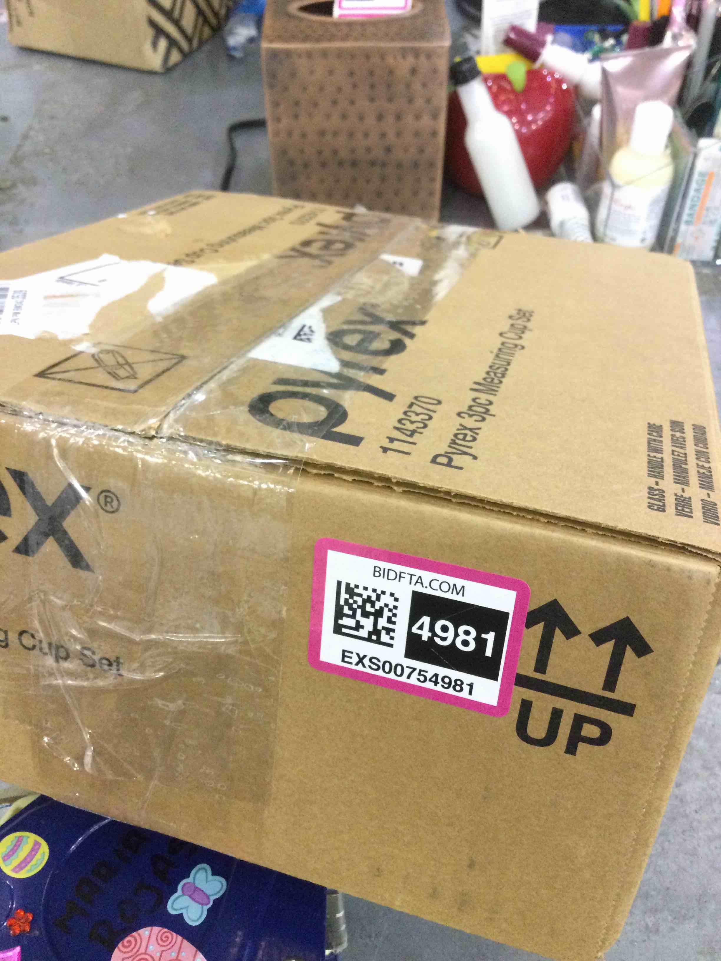 https://s3.amazonaws.com/lotting-images-prod/BargainHunt/EXS00754981_1714397539911.jpeg