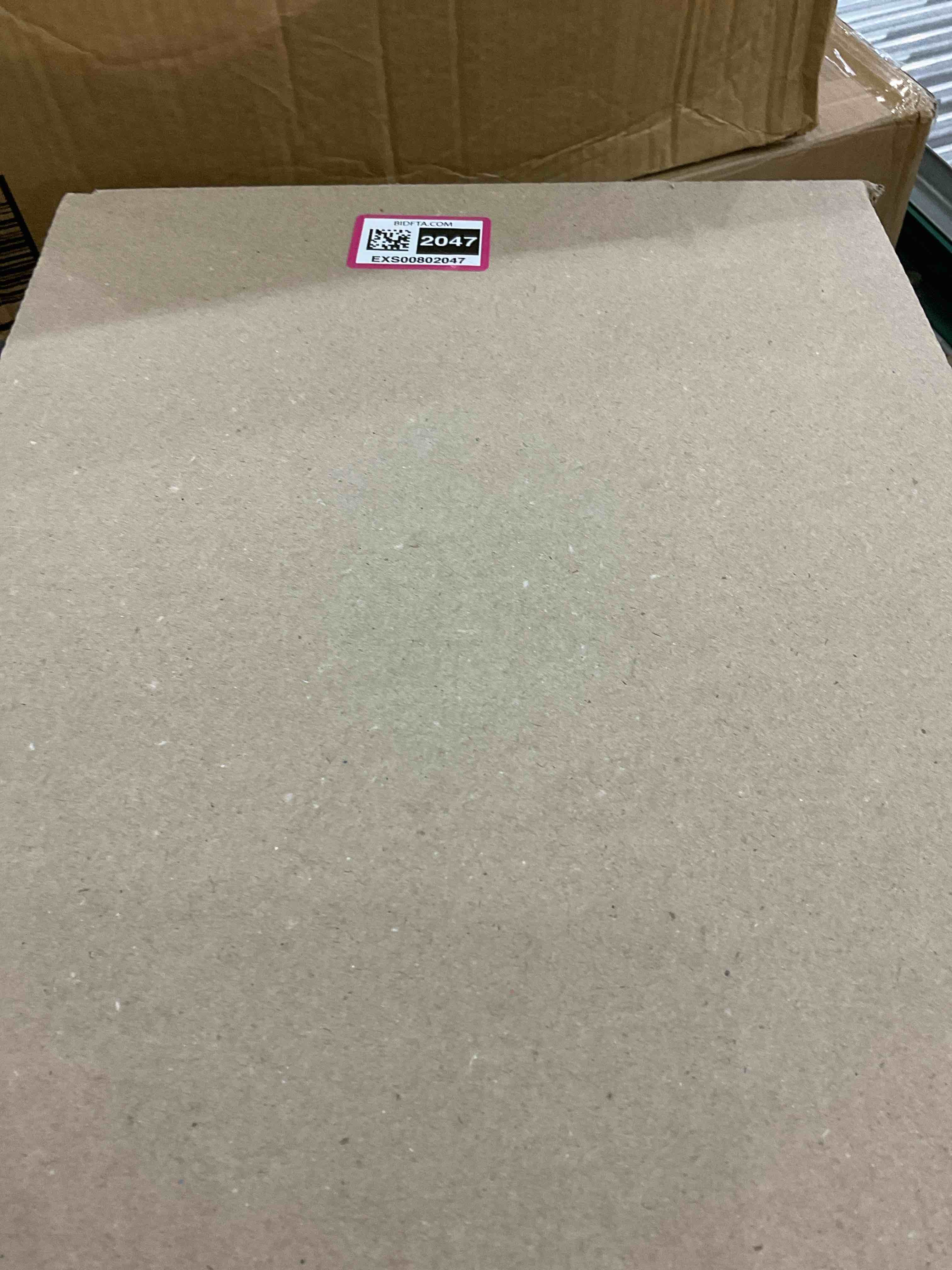 https://s3.amazonaws.com/lotting-images-prod/BargainHunt/EXS00802047_1711373667209.jpeg