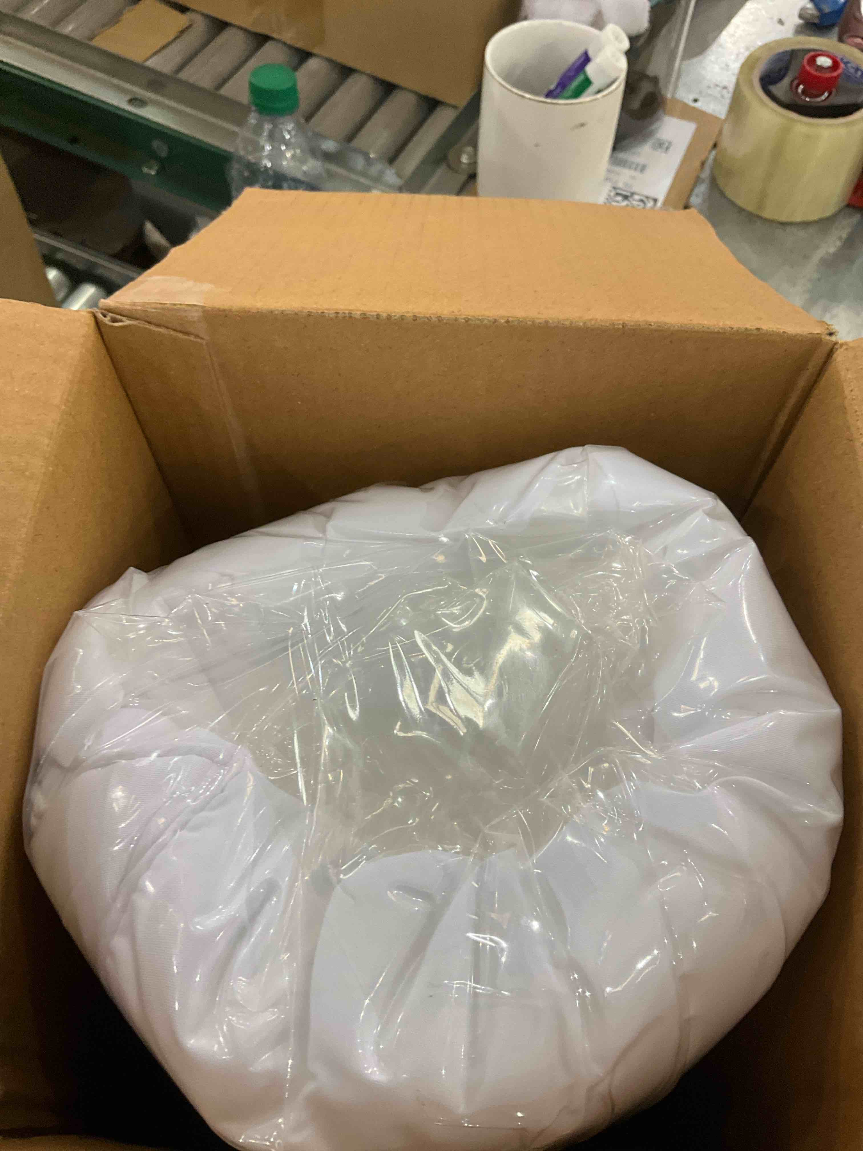 https://s3.amazonaws.com/lotting-images-prod/BargainHunt/EXS00802074_1711378452260.jpeg
