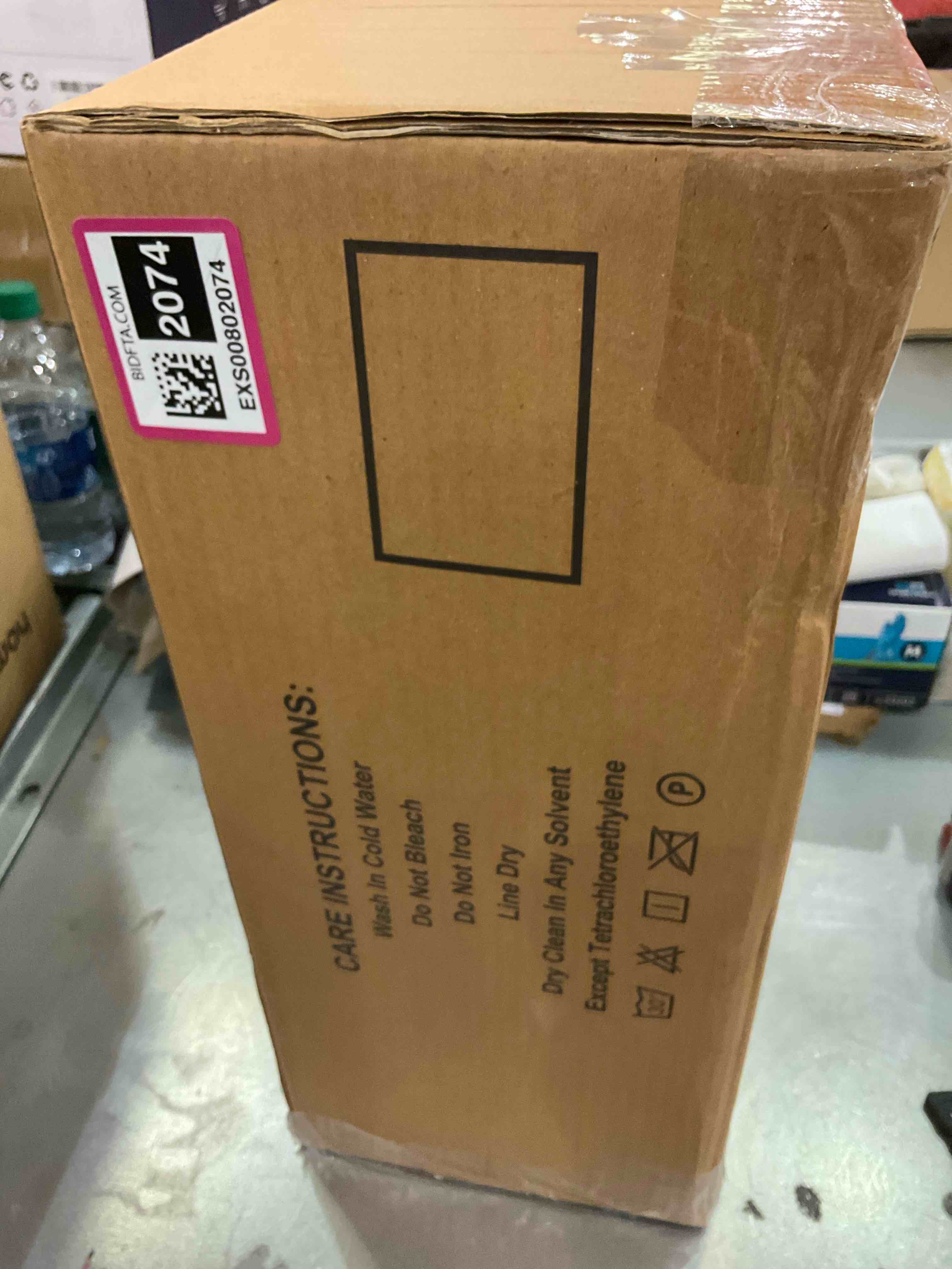 https://s3.amazonaws.com/lotting-images-prod/BargainHunt/EXS00802074_1711378465030.jpeg