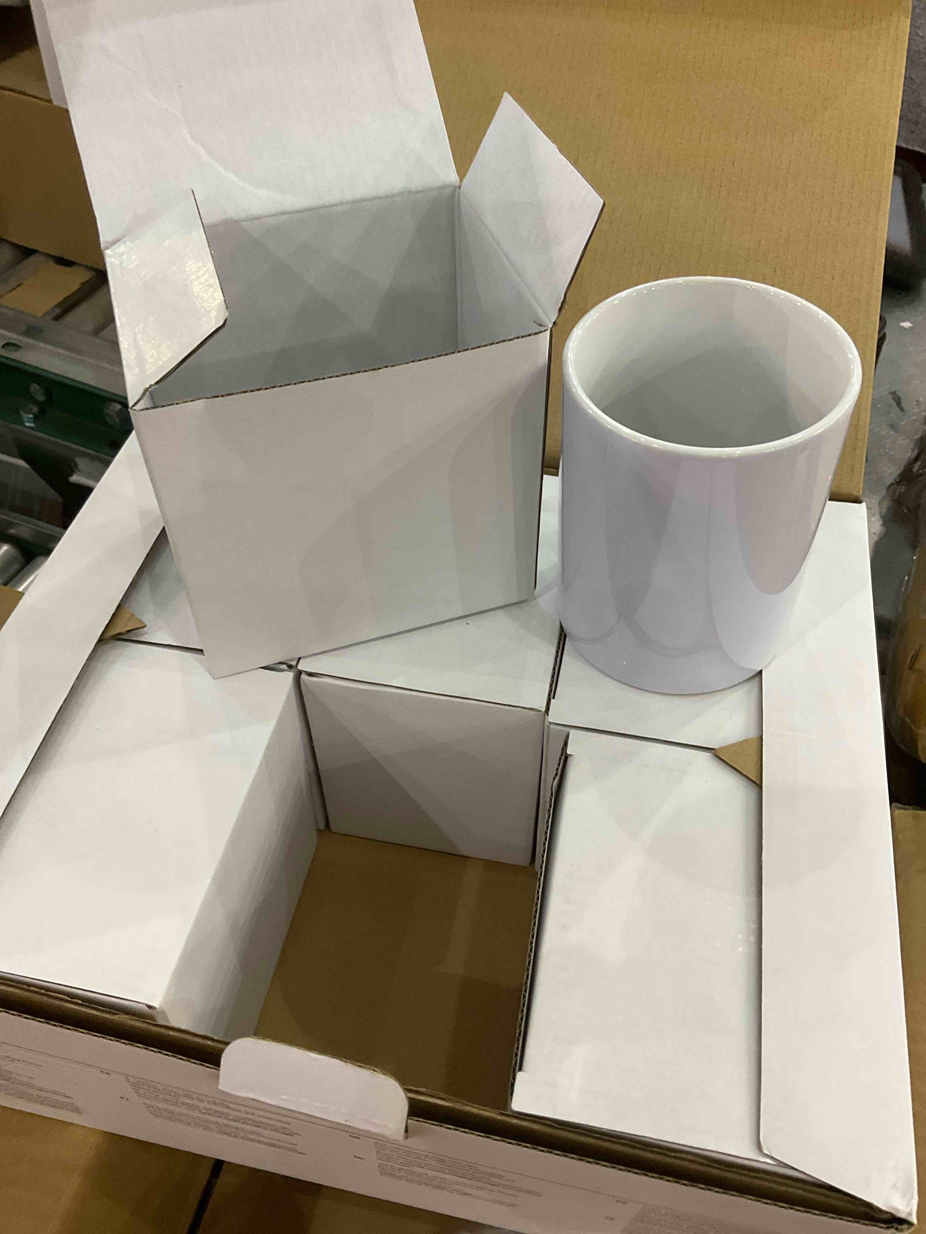https://s3.amazonaws.com/lotting-images-prod/BargainHunt/EXS00802208_1711466869260.jpeg