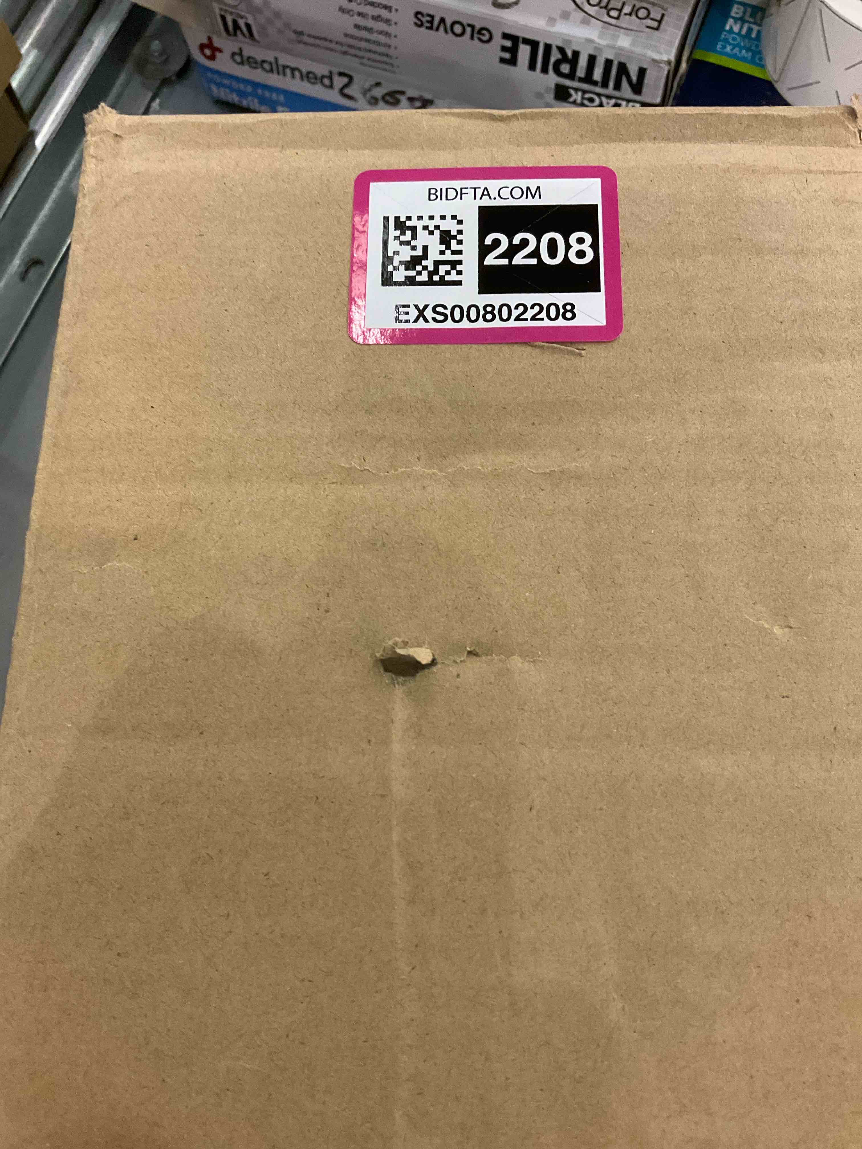 https://s3.amazonaws.com/lotting-images-prod/BargainHunt/EXS00802208_1711466917513.jpeg