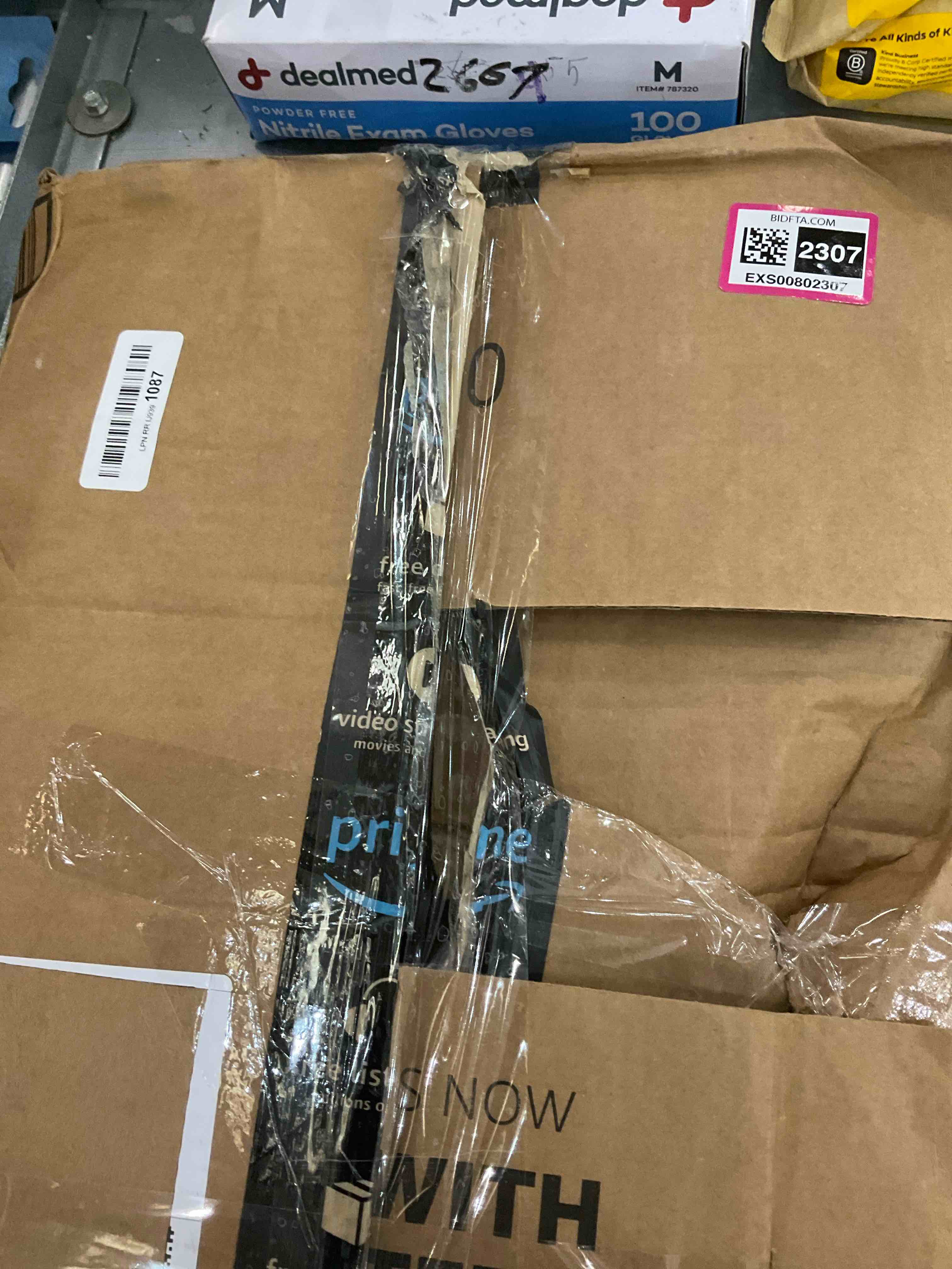 https://s3.amazonaws.com/lotting-images-prod/BargainHunt/EXS00802307_1711547064537.jpeg
