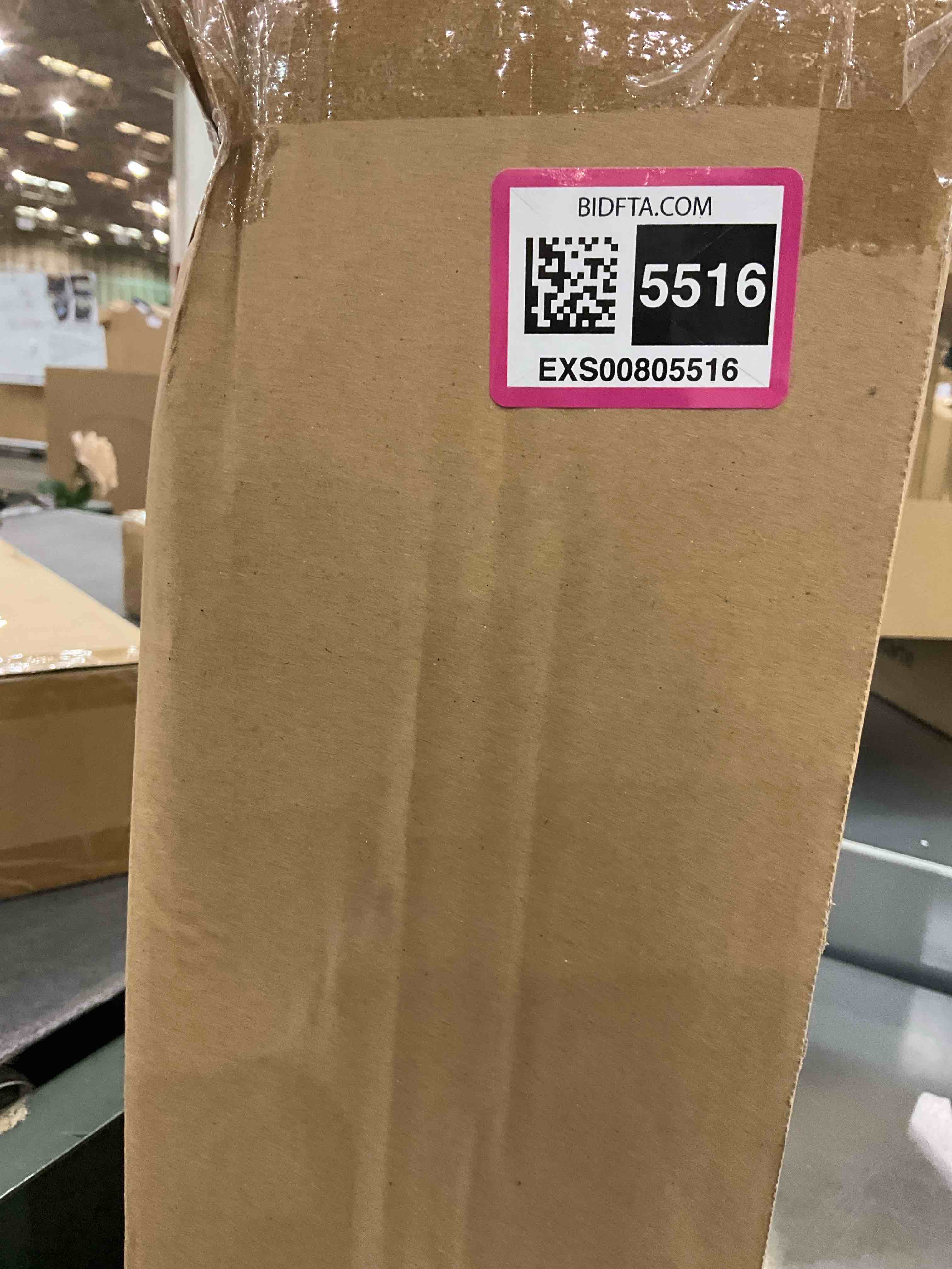 https://s3.amazonaws.com/lotting-images-prod/BargainHunt/EXS00805516_1711121059353.jpeg