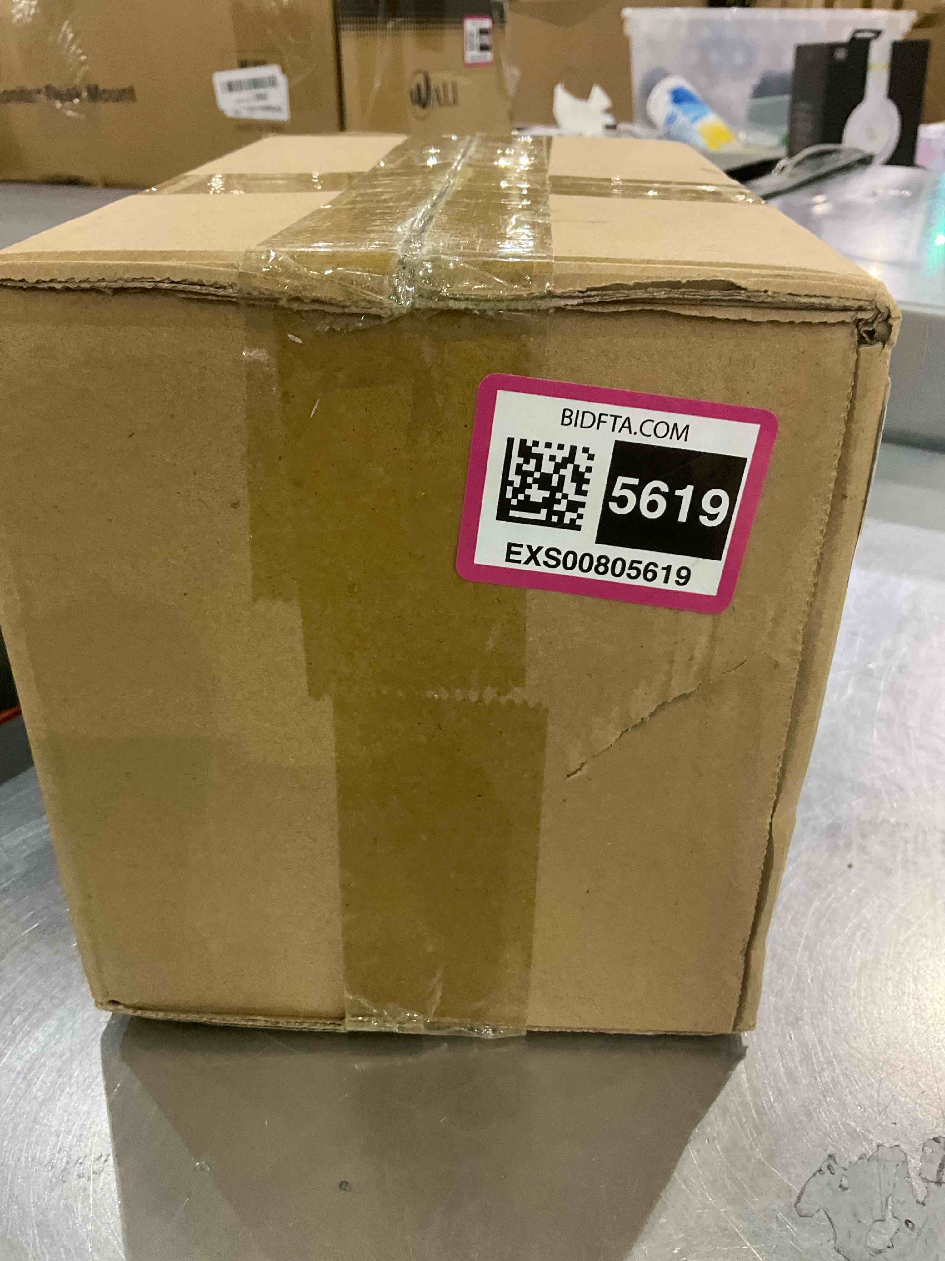 https://s3.amazonaws.com/lotting-images-prod/BargainHunt/EXS00805619_1711368150078.jpeg