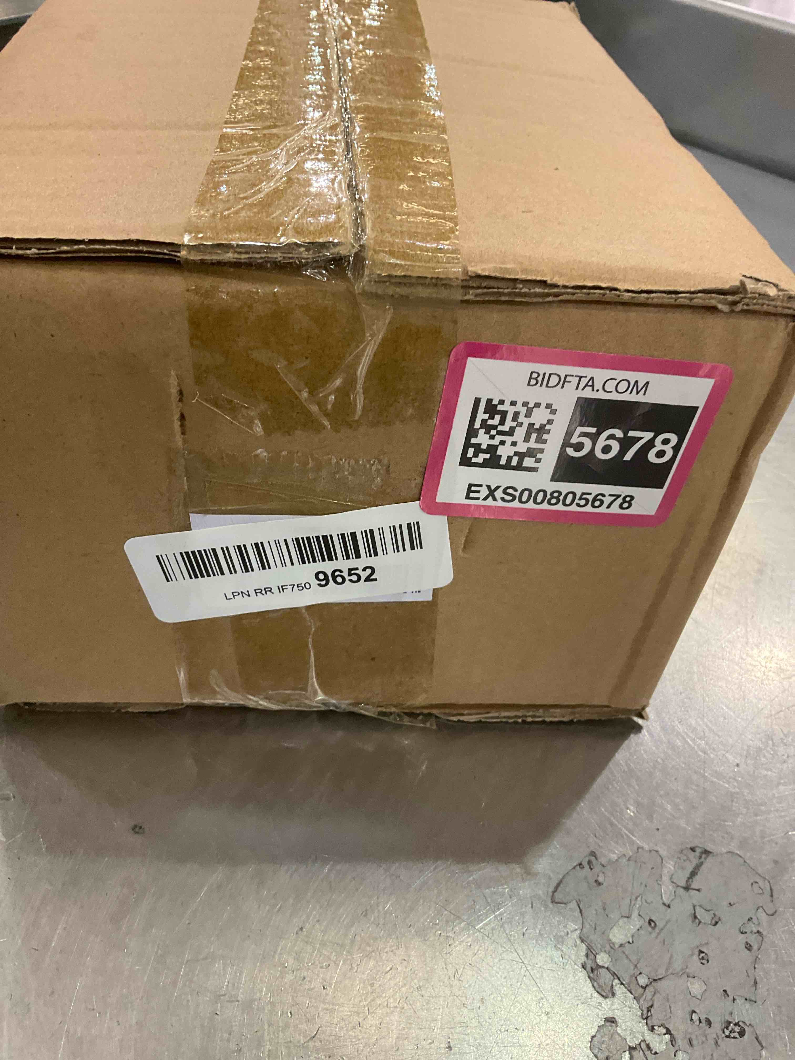 https://s3.amazonaws.com/lotting-images-prod/BargainHunt/EXS00805678_1711378419856.jpeg