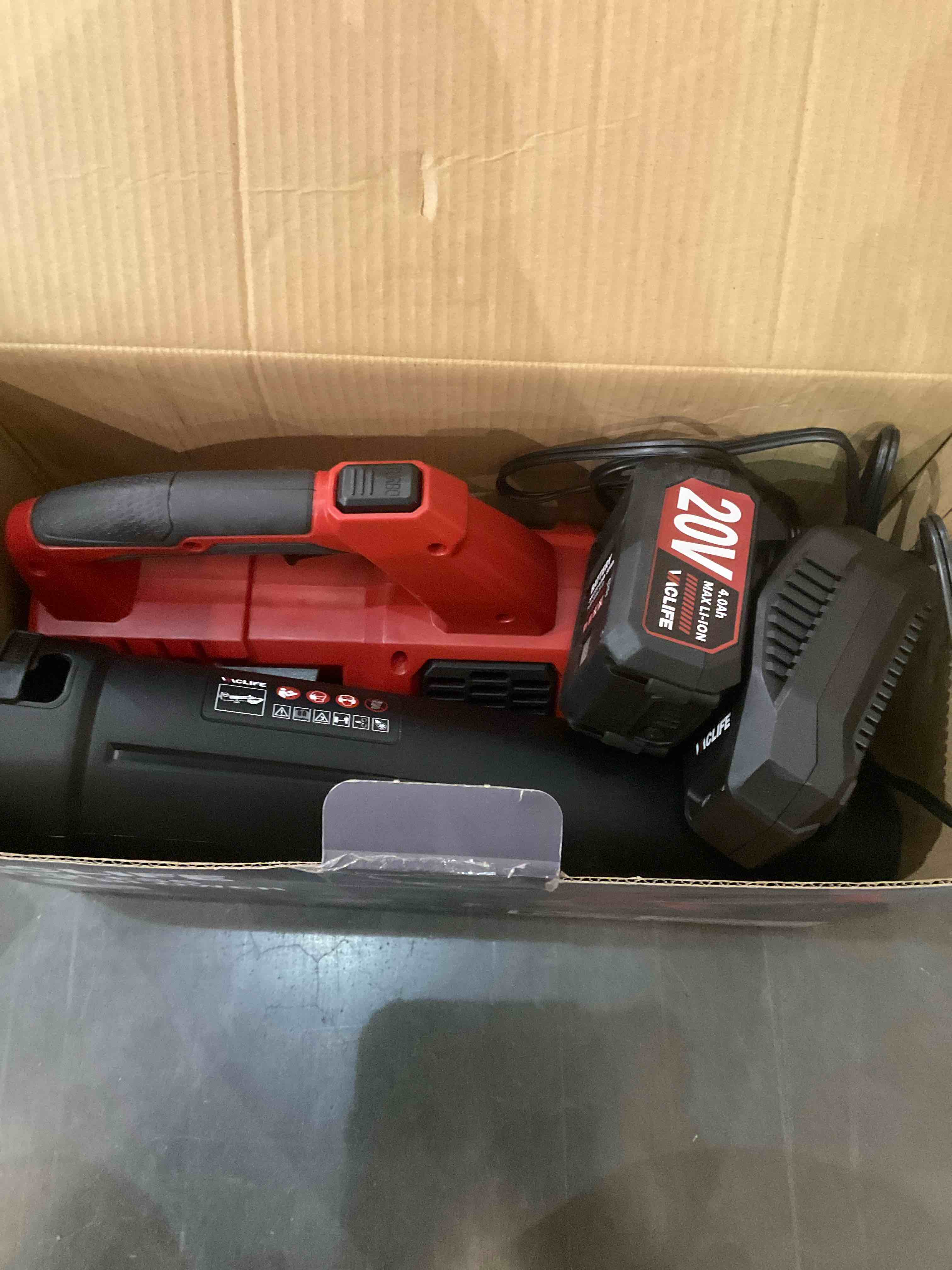 https://s3.amazonaws.com/lotting-images-prod/BargainHunt/EXS00883563_1707947016440.jpeg
