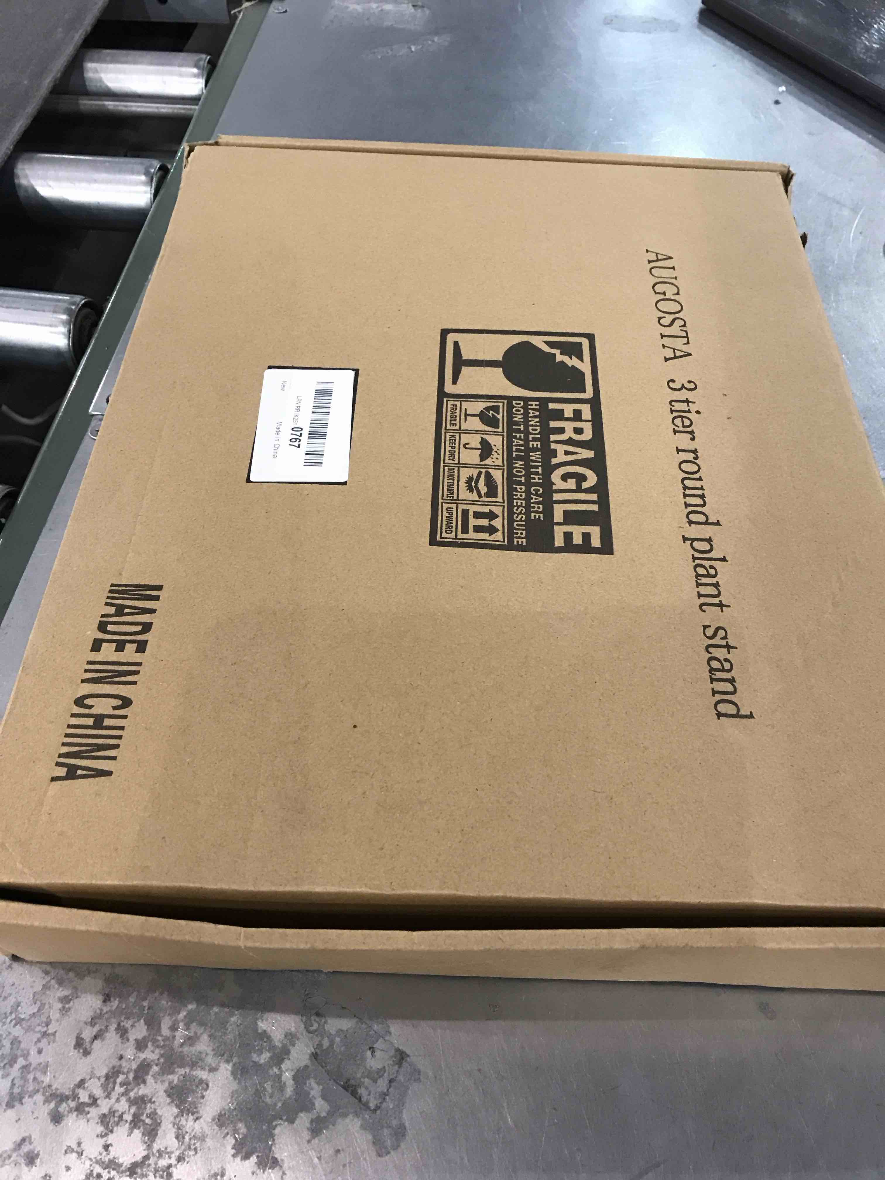 https://s3.amazonaws.com/lotting-images-prod/BargainHunt/EXS00941088_1706616447653.jpeg
