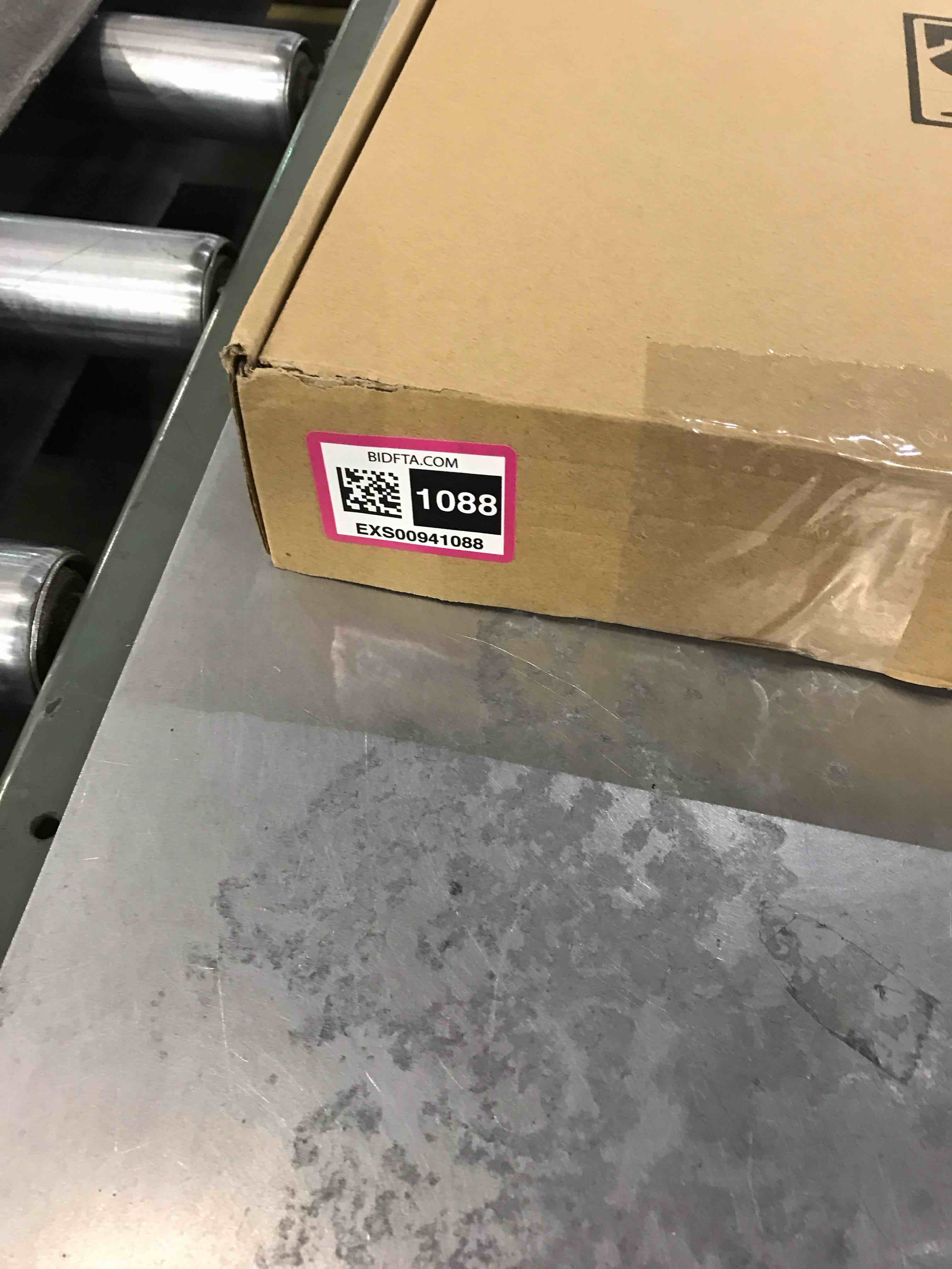 https://s3.amazonaws.com/lotting-images-prod/BargainHunt/EXS00941088_1706616510109.jpeg