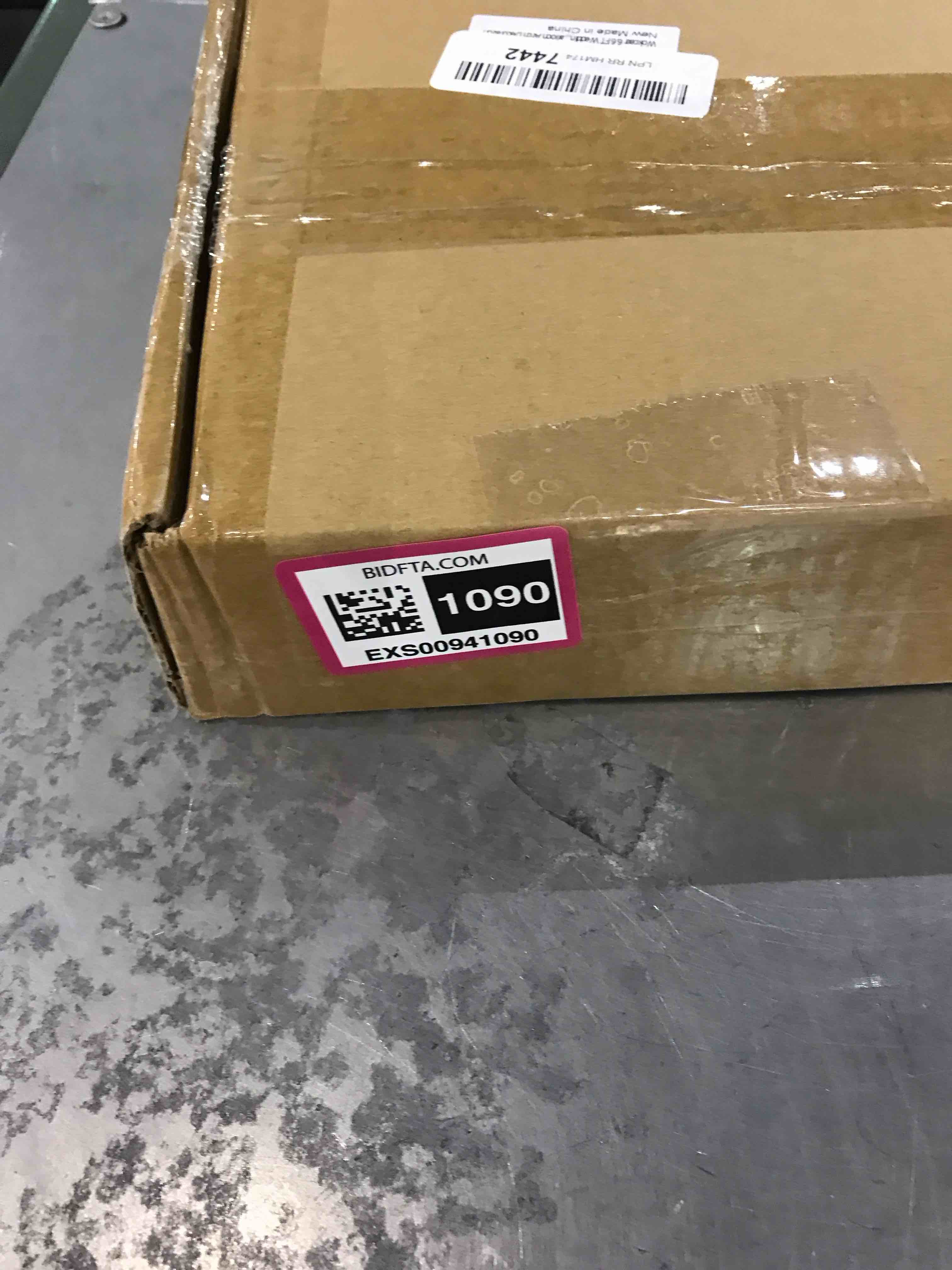 https://s3.amazonaws.com/lotting-images-prod/BargainHunt/EXS00941090_1706616748468.jpeg