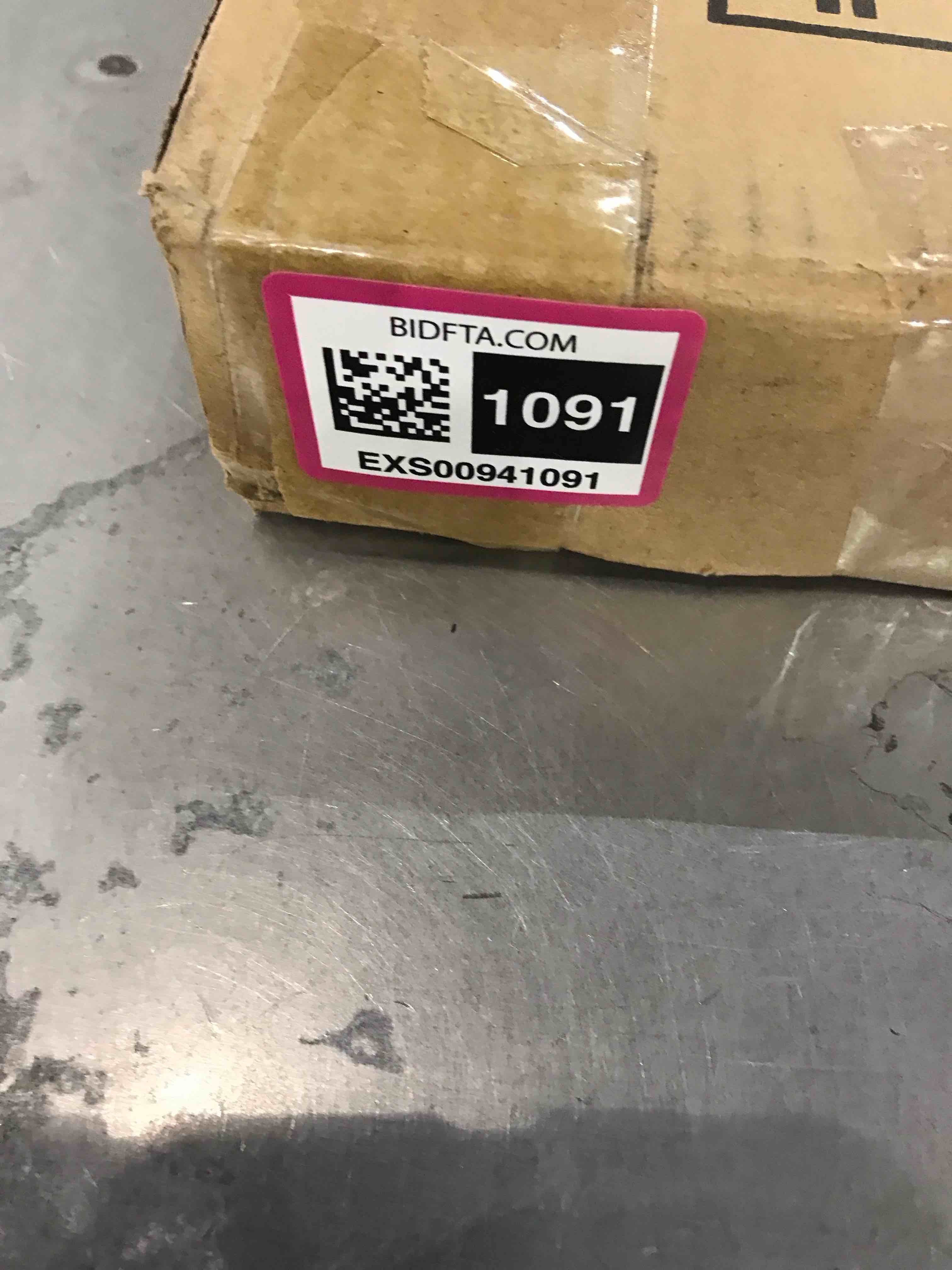 https://s3.amazonaws.com/lotting-images-prod/BargainHunt/EXS00941091_1706616882033.jpeg