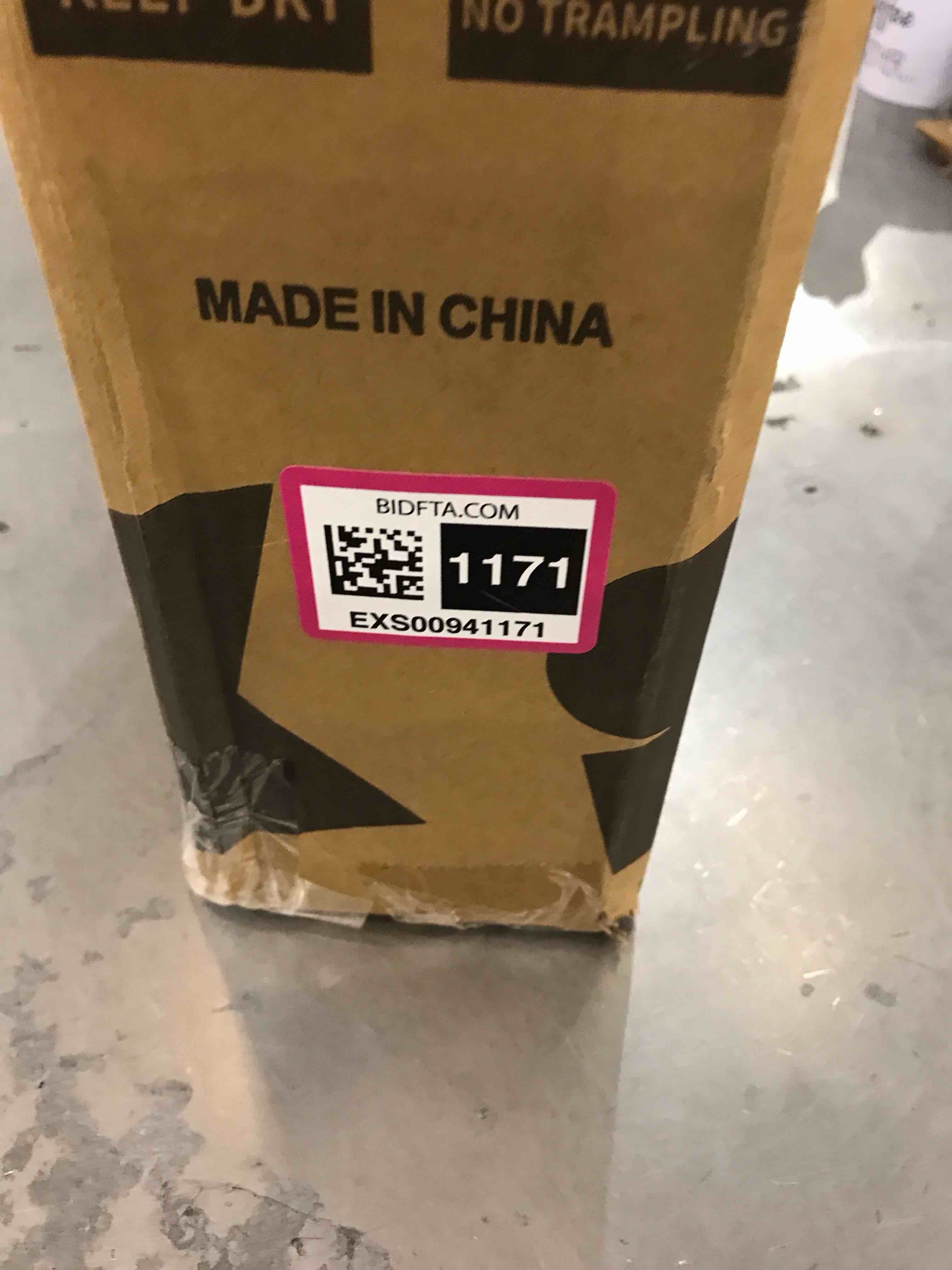 https://s3.amazonaws.com/lotting-images-prod/BargainHunt/EXS00941171_1706630560138.jpeg