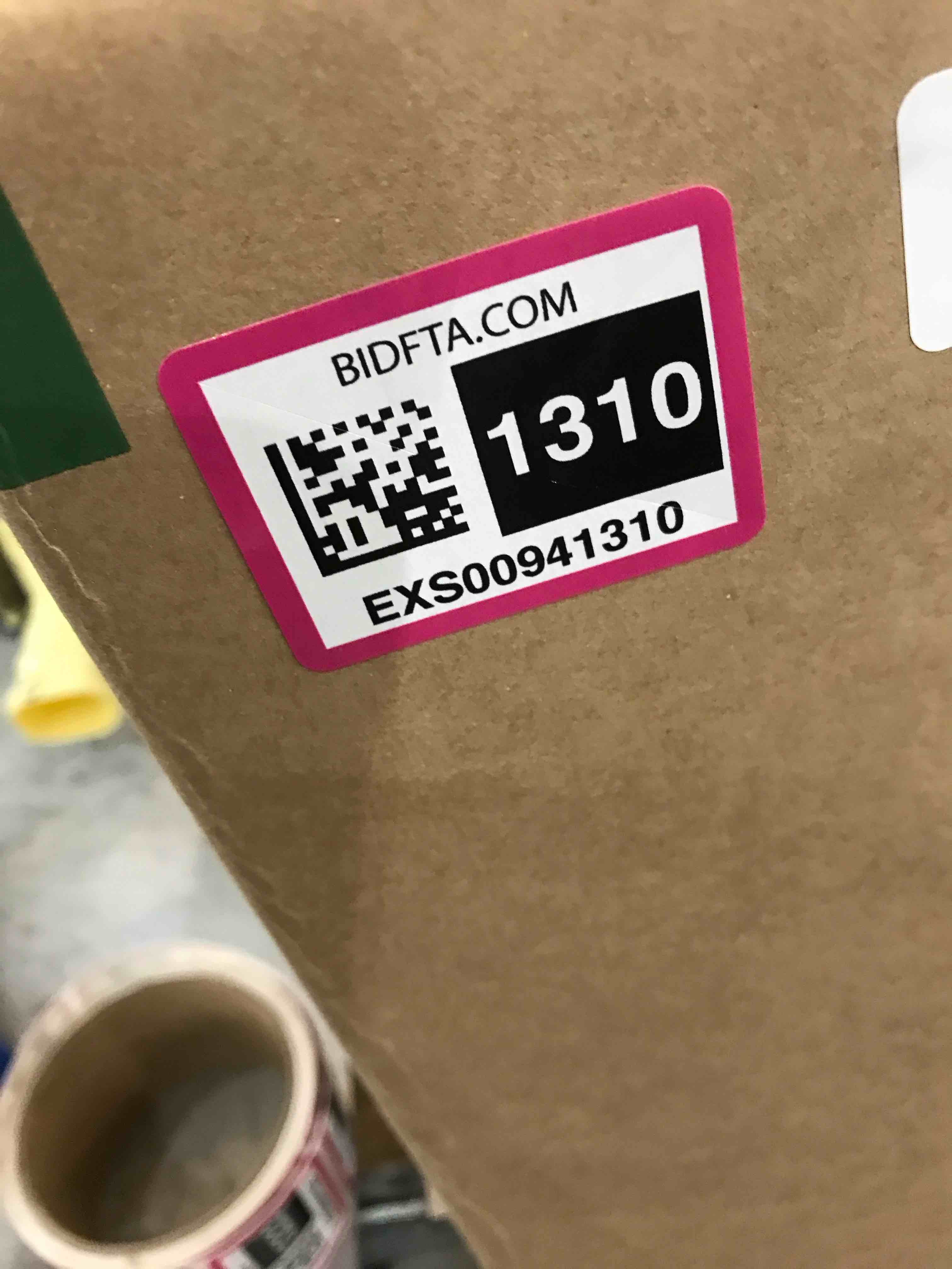 https://s3.amazonaws.com/lotting-images-prod/BargainHunt/EXS00941310_1706811137213.jpeg