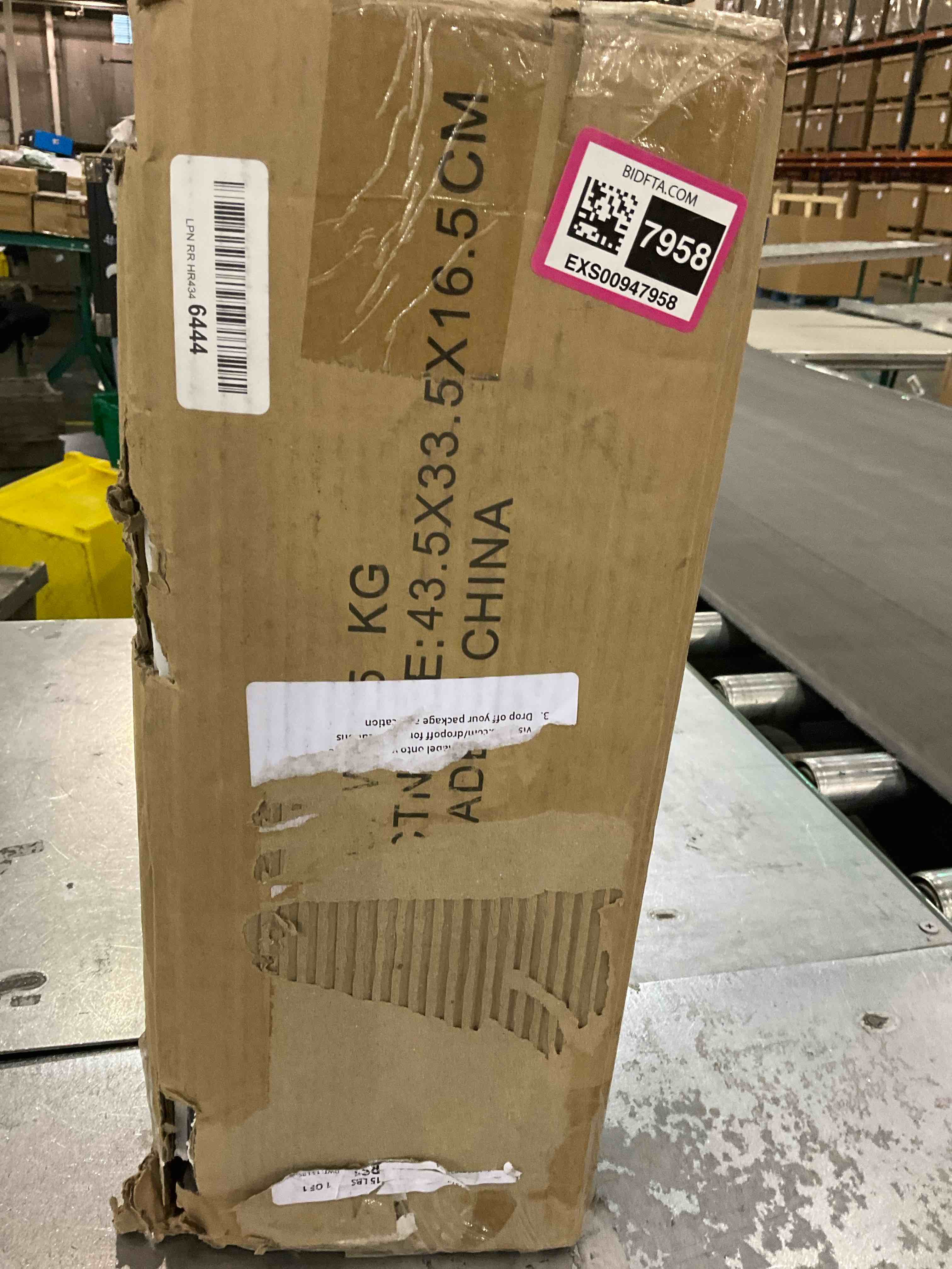 https://s3.amazonaws.com/lotting-images-prod/BargainHunt/EXS00947958_1707918063995.jpeg