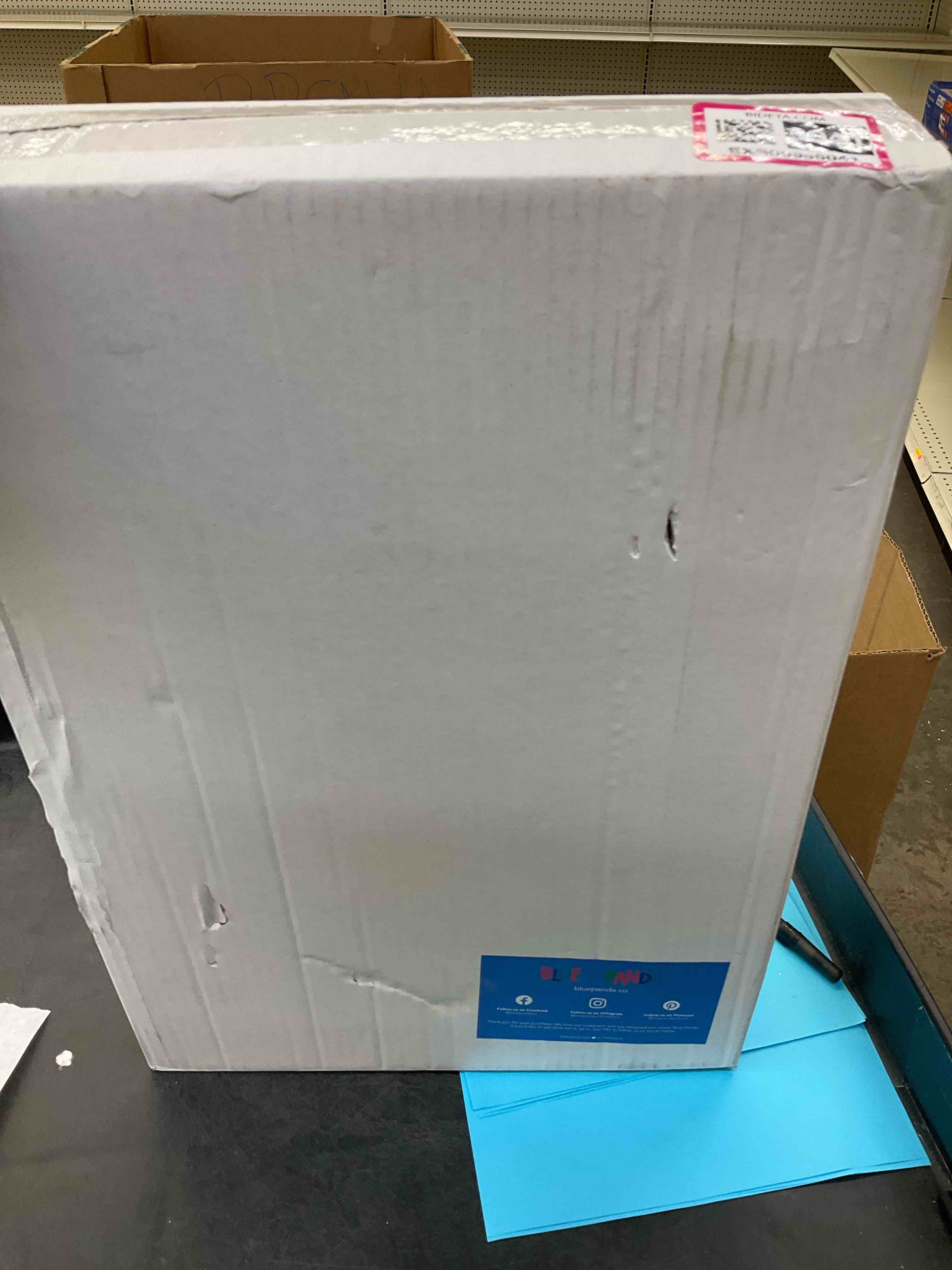 https://s3.amazonaws.com/lotting-images-prod/BargainHunt/EXS00955041_1707847810793.jpeg