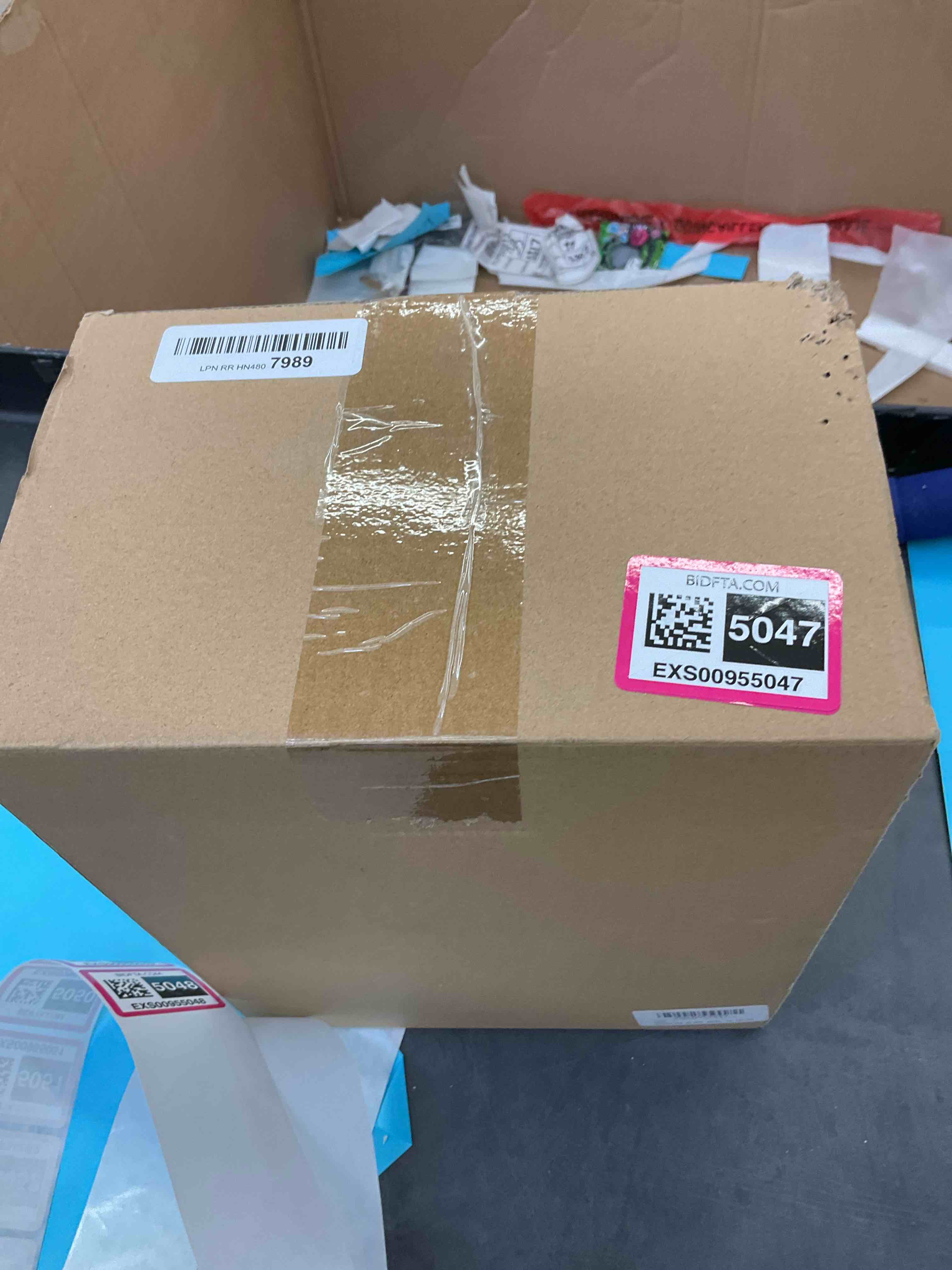 https://s3.amazonaws.com/lotting-images-prod/BargainHunt/EXS00955047_1707848237262.jpeg