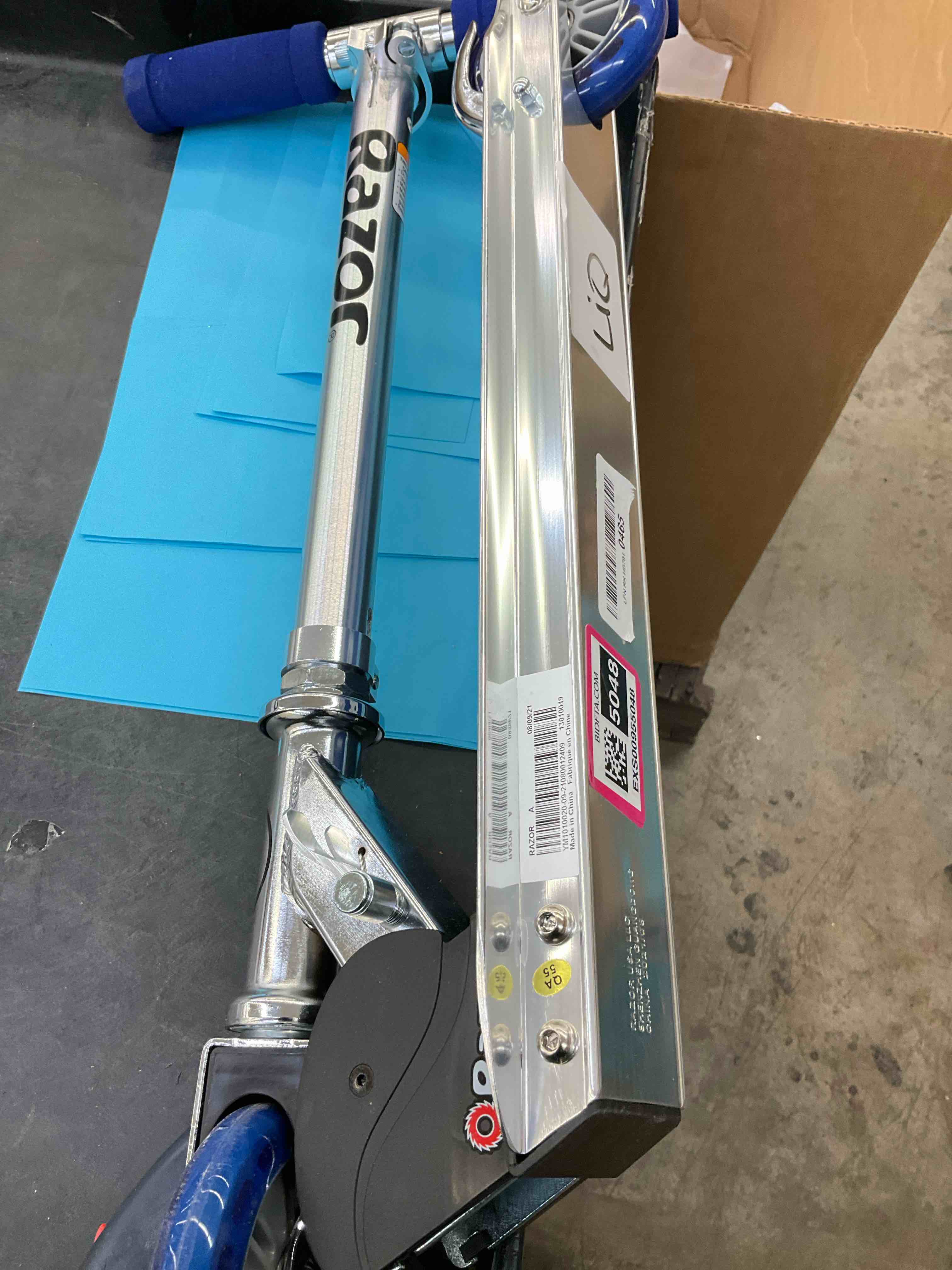 https://s3.amazonaws.com/lotting-images-prod/BargainHunt/EXS00955048_1707848298639.jpeg