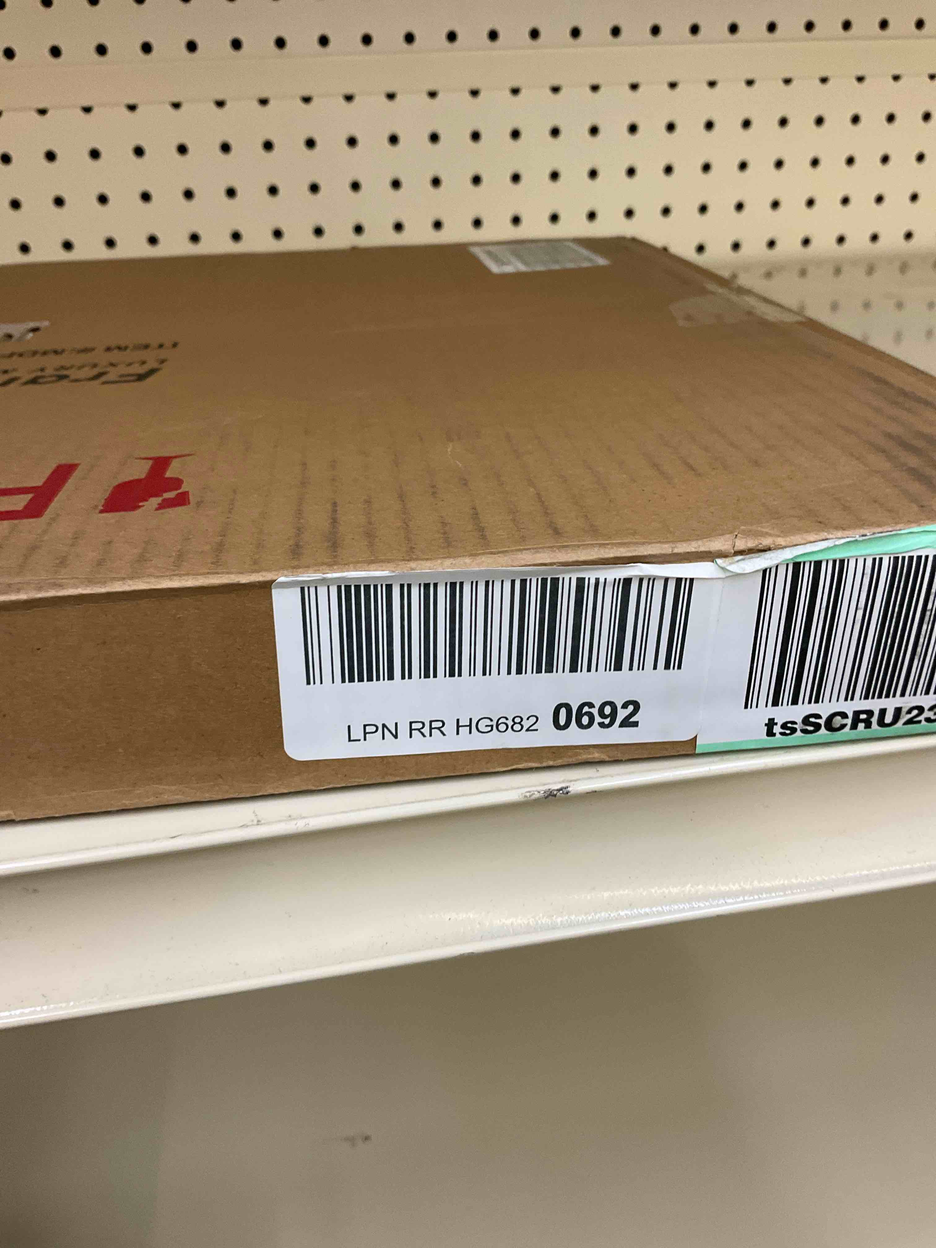 https://s3.amazonaws.com/lotting-images-prod/BargainHunt/EXS00955133_1708353993669.jpeg