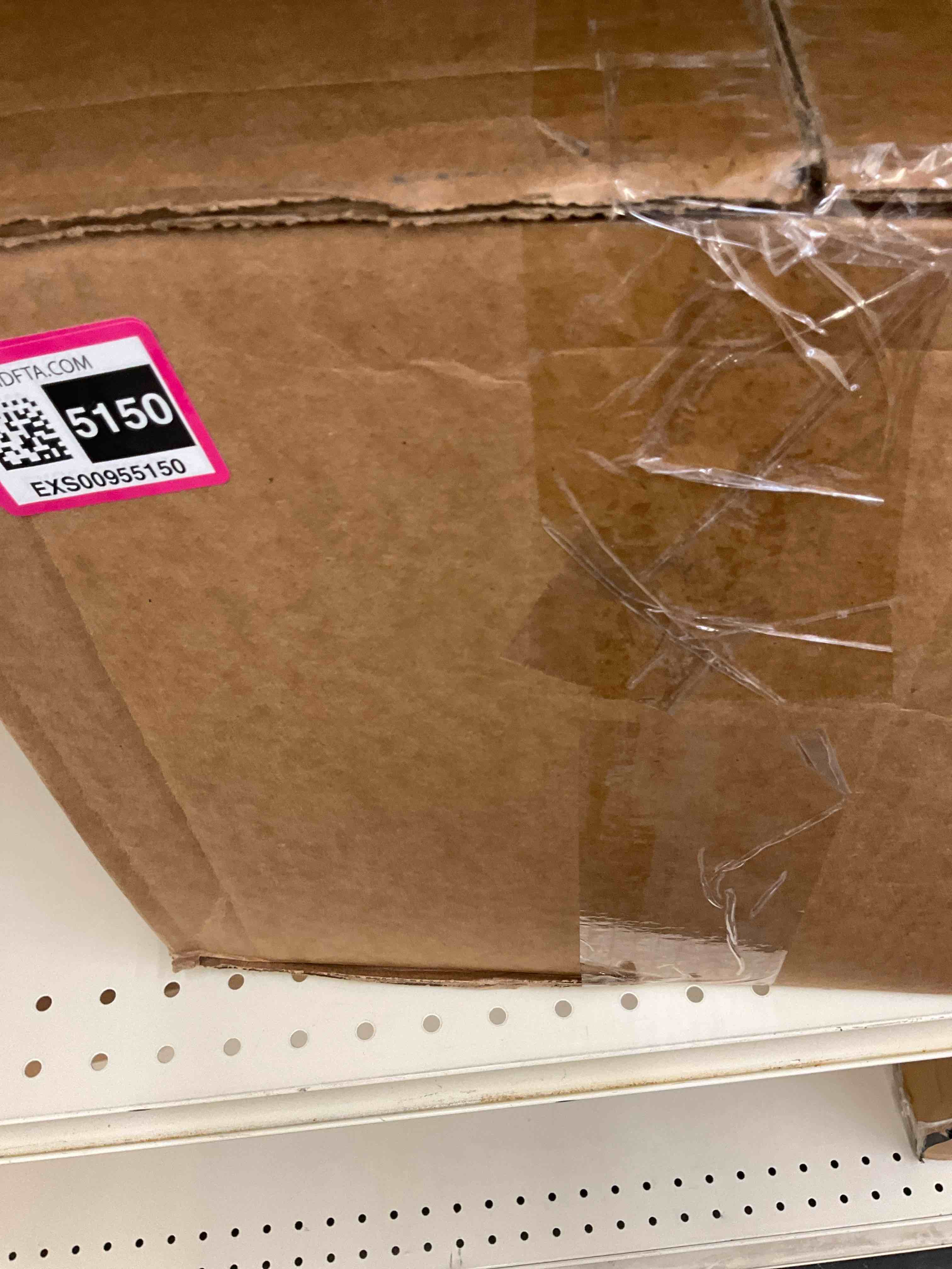https://s3.amazonaws.com/lotting-images-prod/BargainHunt/EXS00955150_1708357126111.jpeg