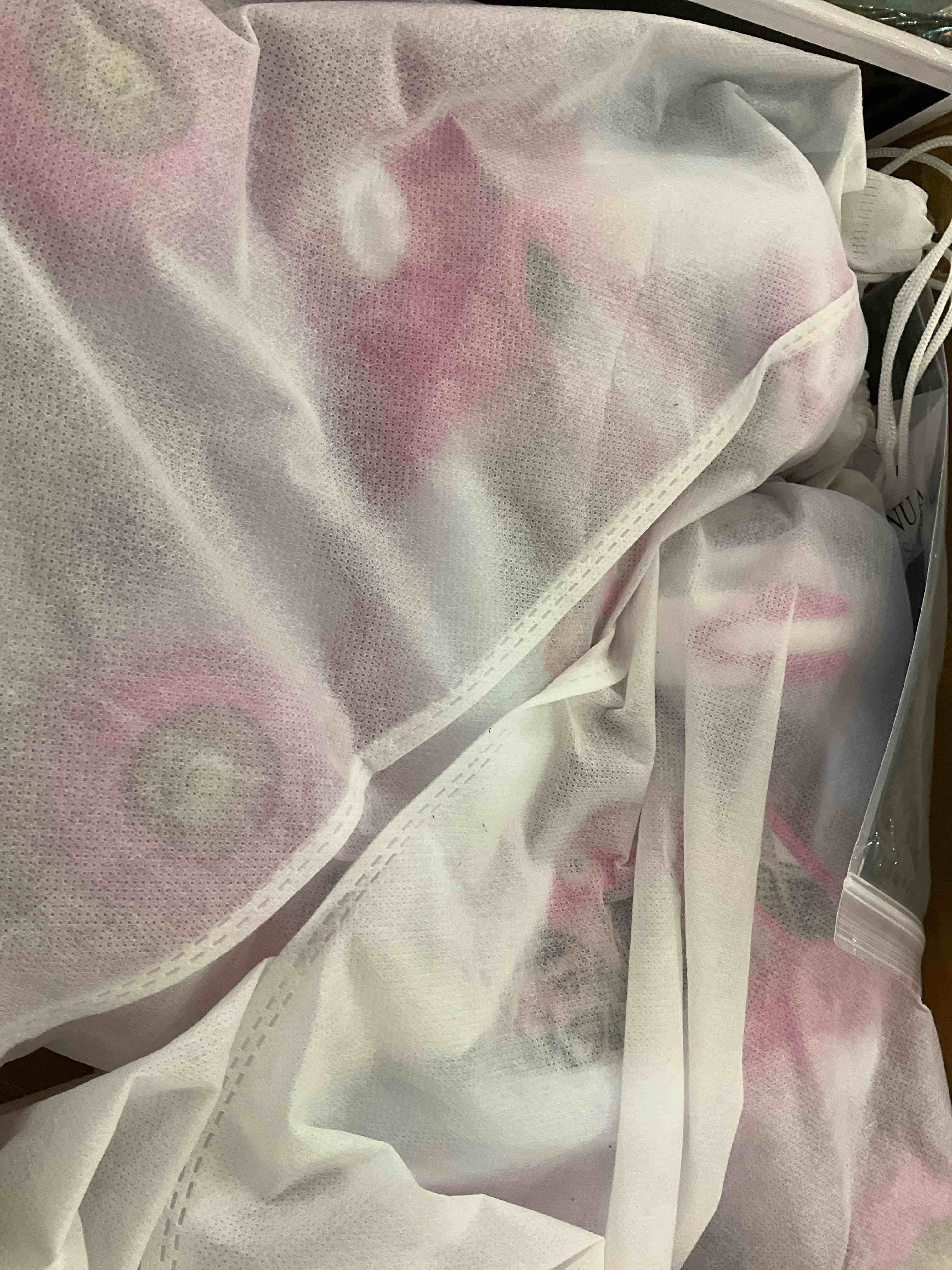 https://s3.amazonaws.com/lotting-images-prod/BargainHunt/EXS00970484_1707323655135.jpeg