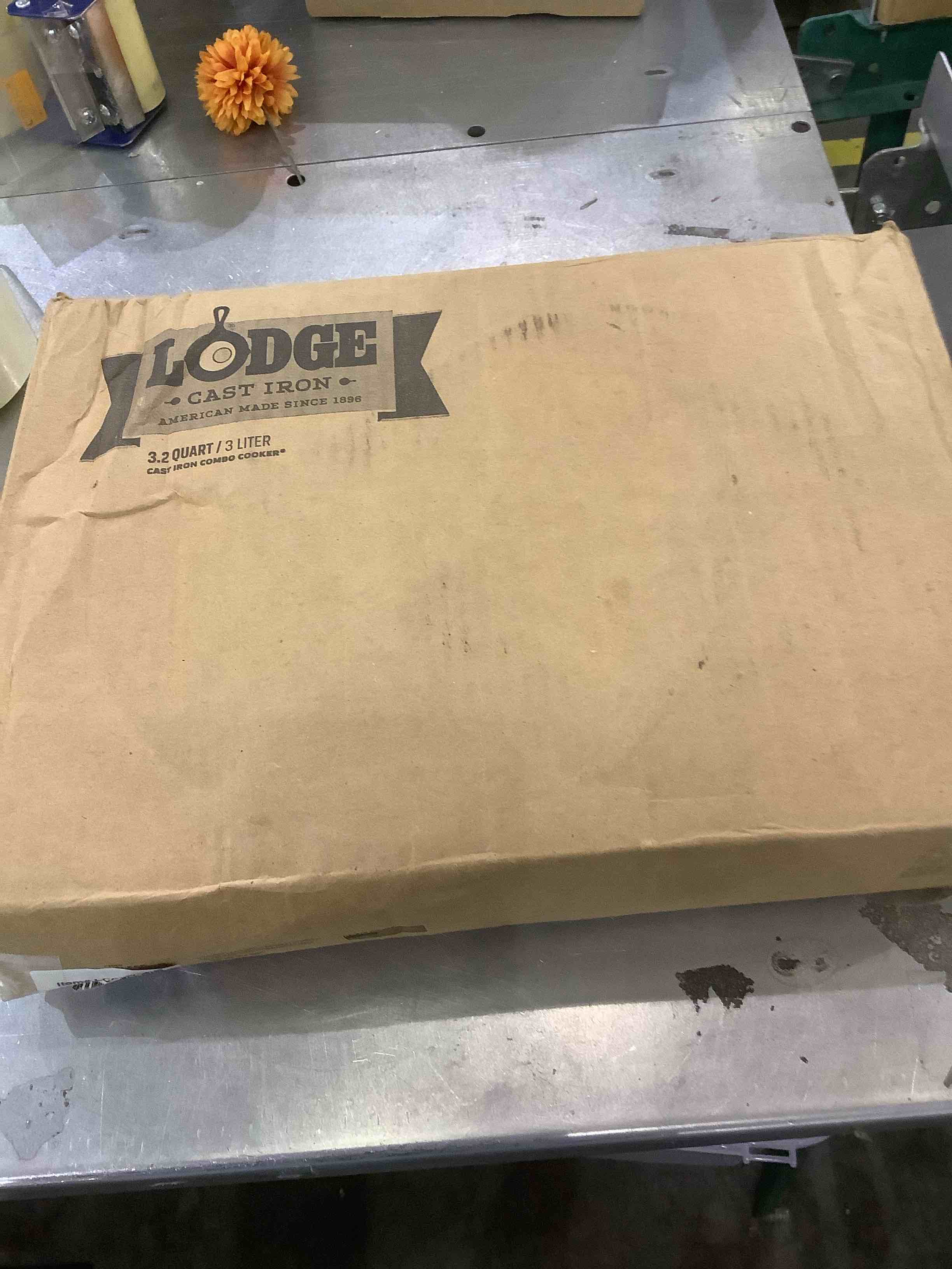 https://s3.amazonaws.com/lotting-images-prod/BargainHunt/EXS00972263_1706543788682.jpeg