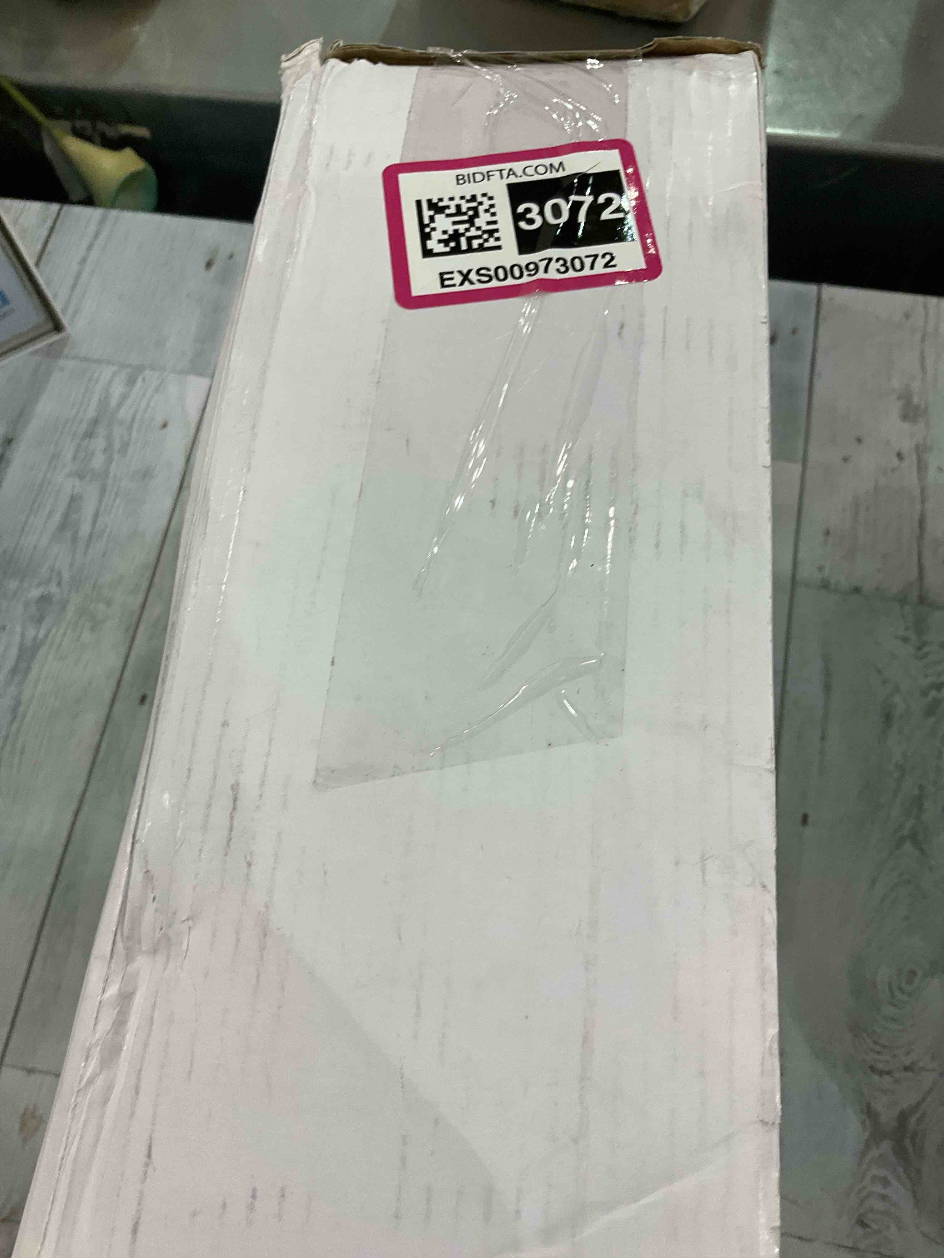 https://s3.amazonaws.com/lotting-images-prod/BargainHunt/EXS00973072_1706707543973.jpeg