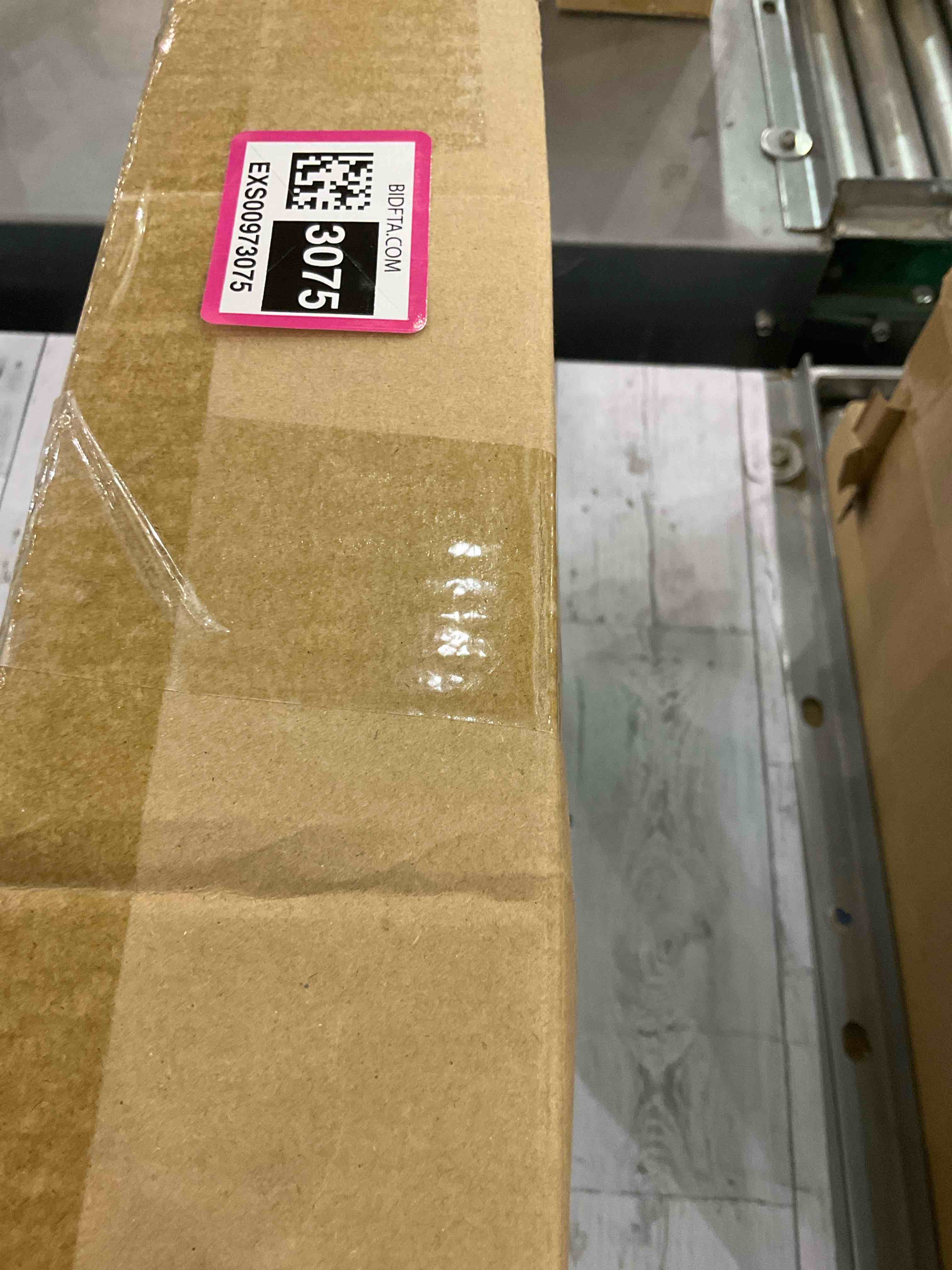 https://s3.amazonaws.com/lotting-images-prod/BargainHunt/EXS00973075_1706707712603.jpeg