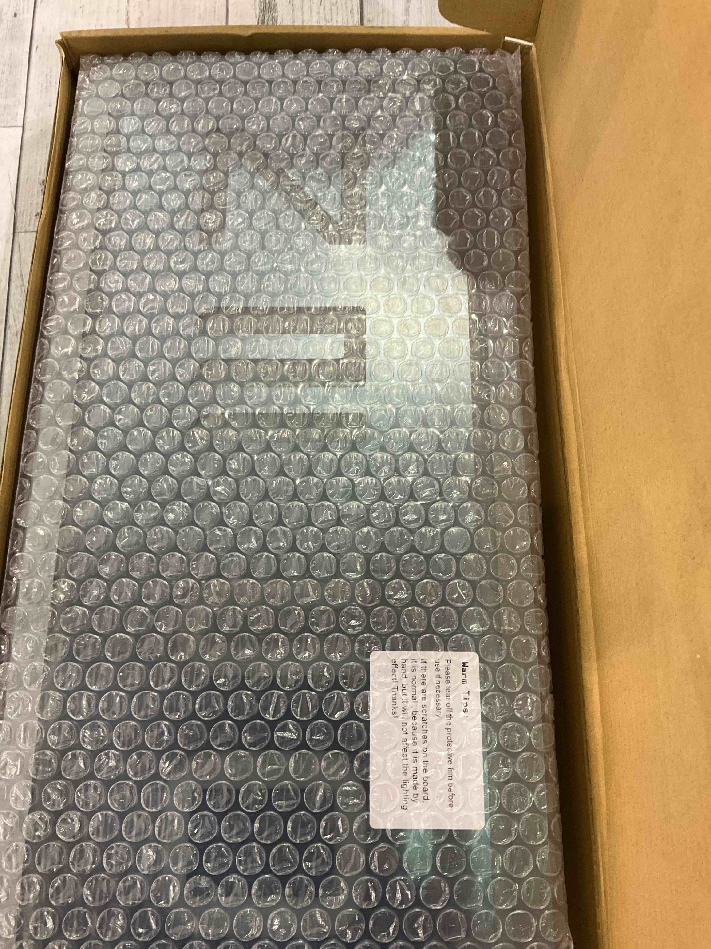 https://s3.amazonaws.com/lotting-images-prod/BargainHunt/EXS00973076_1706707789863.jpeg