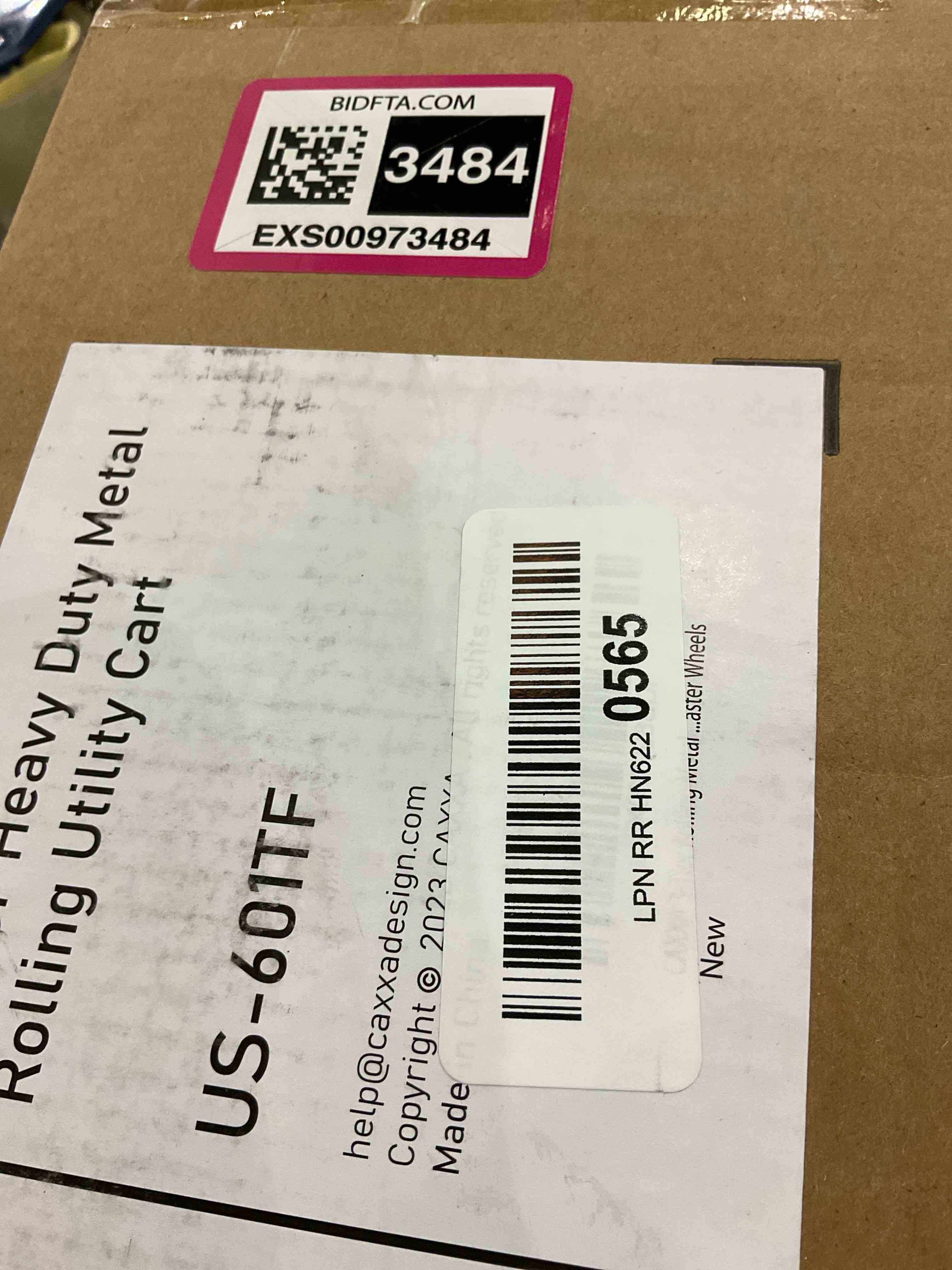 https://s3.amazonaws.com/lotting-images-prod/BargainHunt/EXS00973484_1706898347835.jpeg