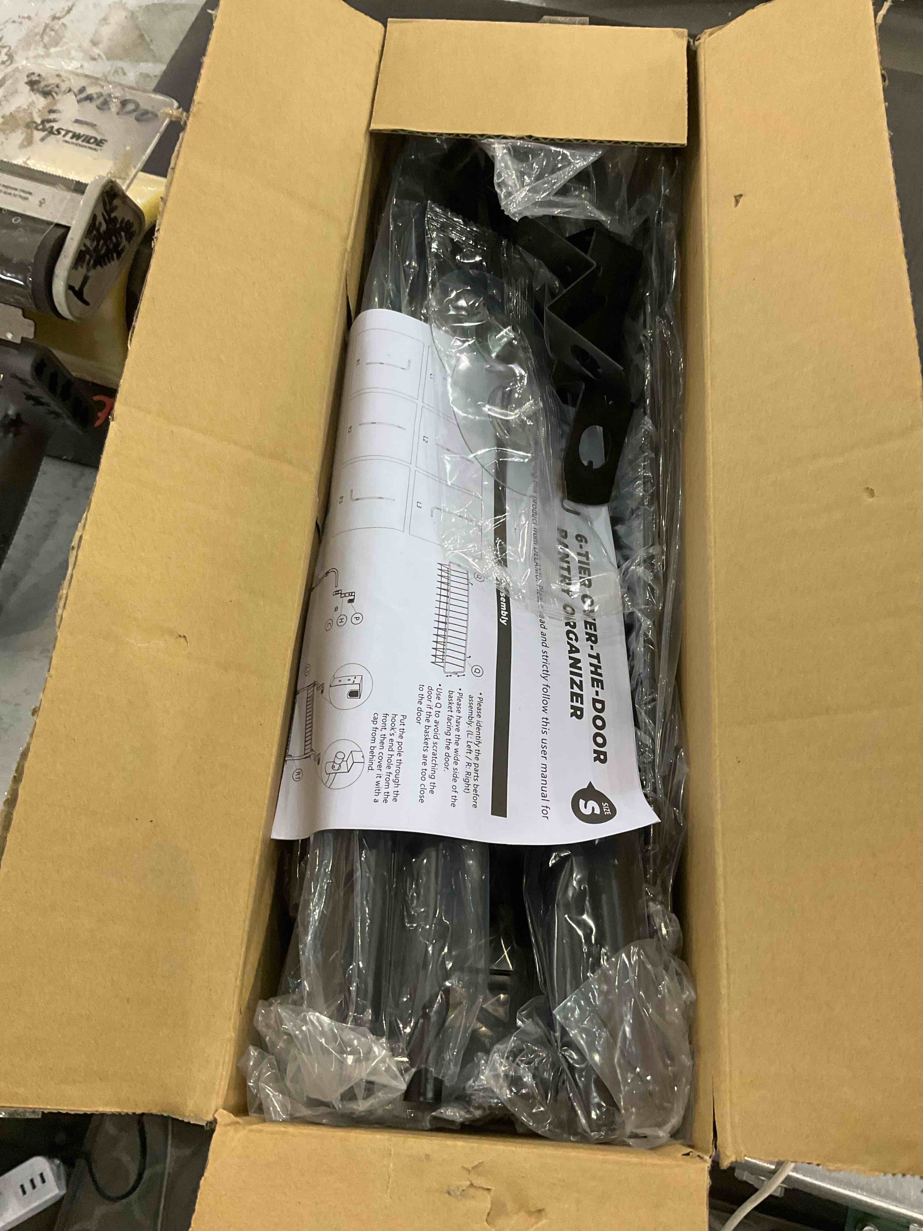 https://s3.amazonaws.com/lotting-images-prod/BargainHunt/EXS00974009_1707827022666.jpeg