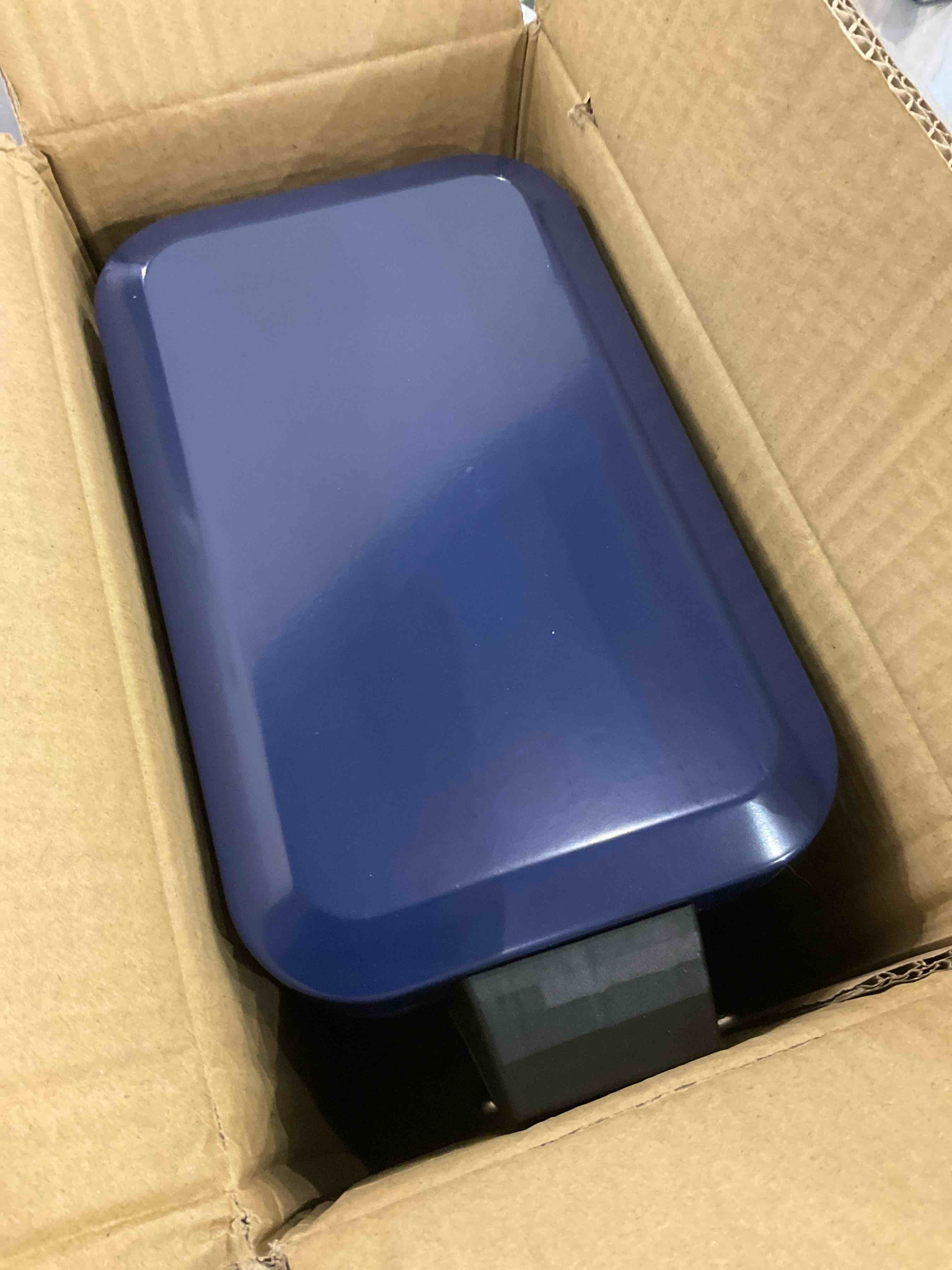 https://s3.amazonaws.com/lotting-images-prod/BargainHunt/EXS00974015_1707828336486.jpeg