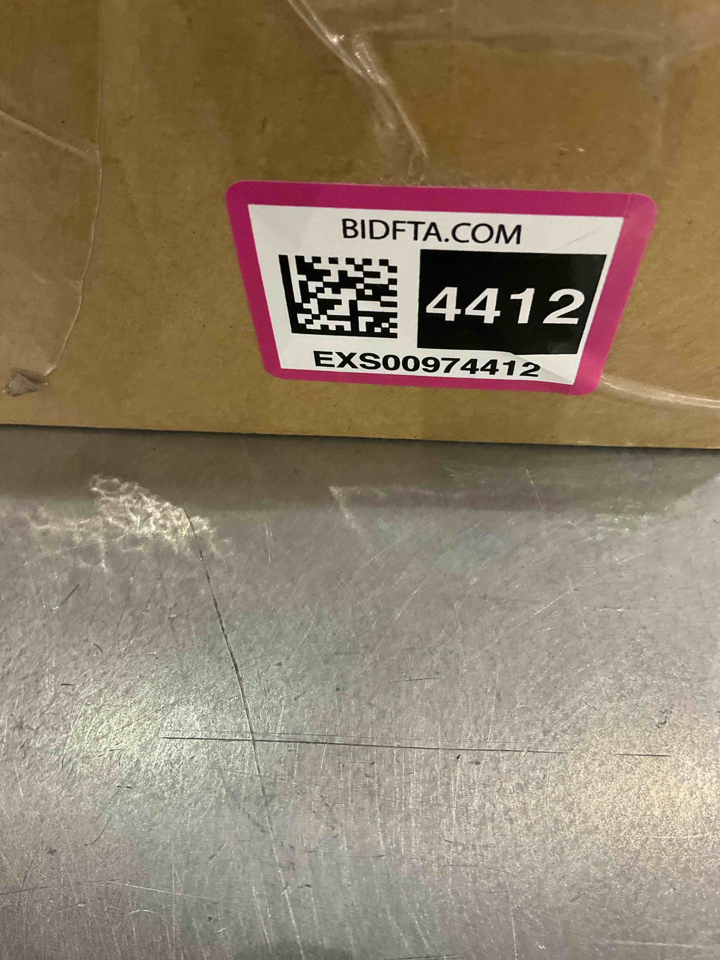 https://s3.amazonaws.com/lotting-images-prod/BargainHunt/EXS00974412_1708089001098.jpeg