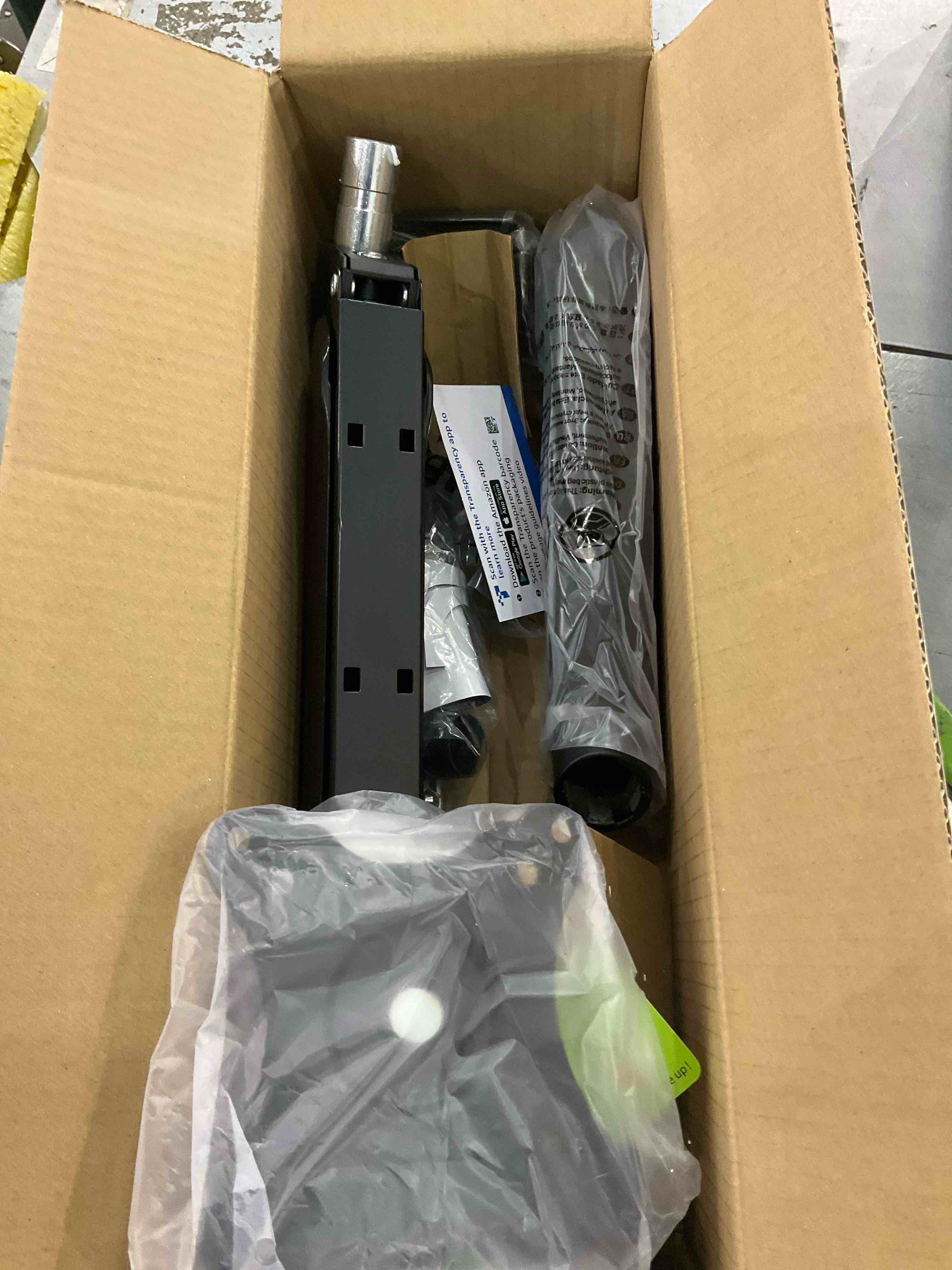 https://s3.amazonaws.com/lotting-images-prod/BargainHunt/EXS00974457_1708097986457.jpeg