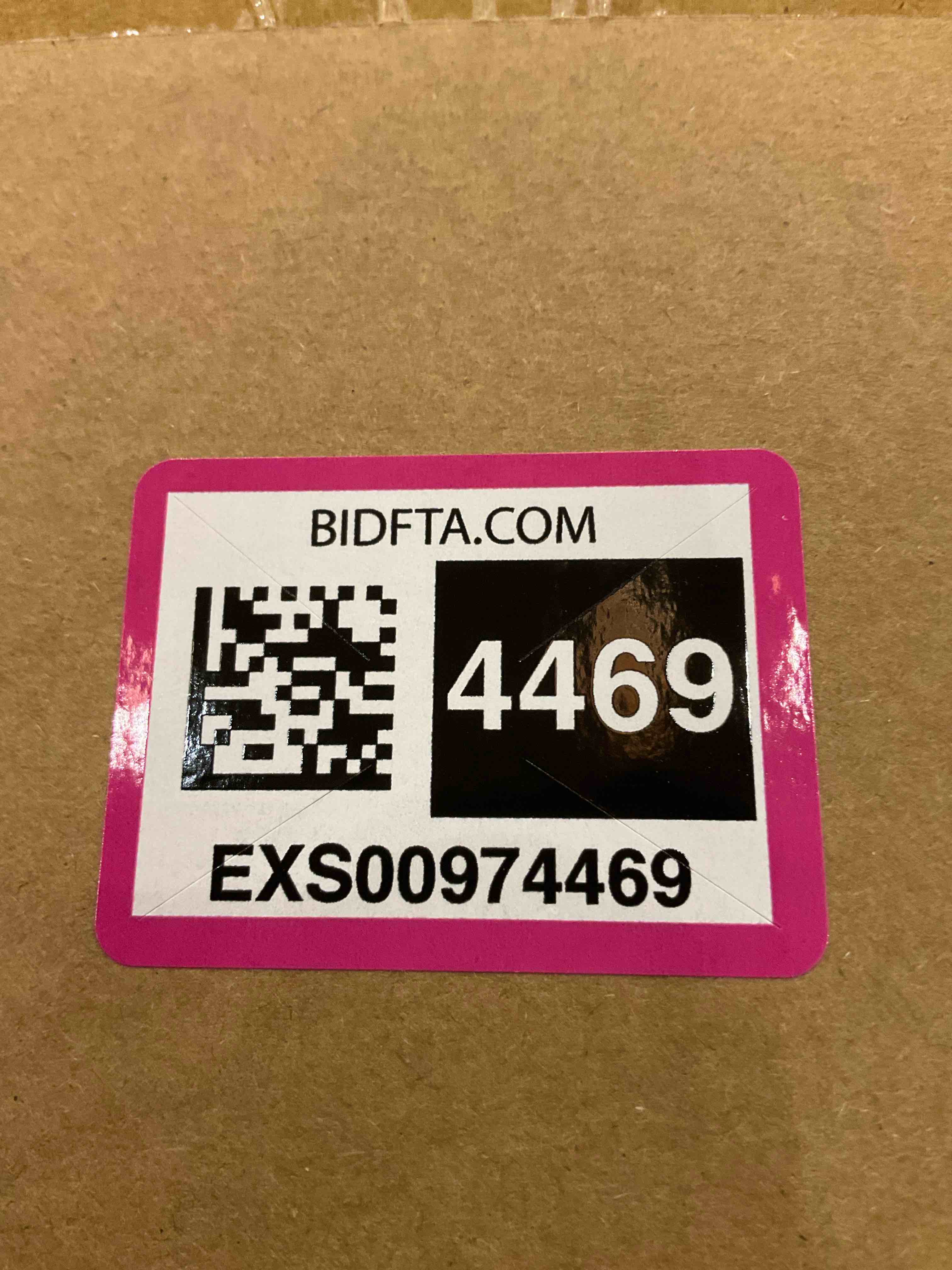 https://s3.amazonaws.com/lotting-images-prod/BargainHunt/EXS00974469_1708100257205.jpeg