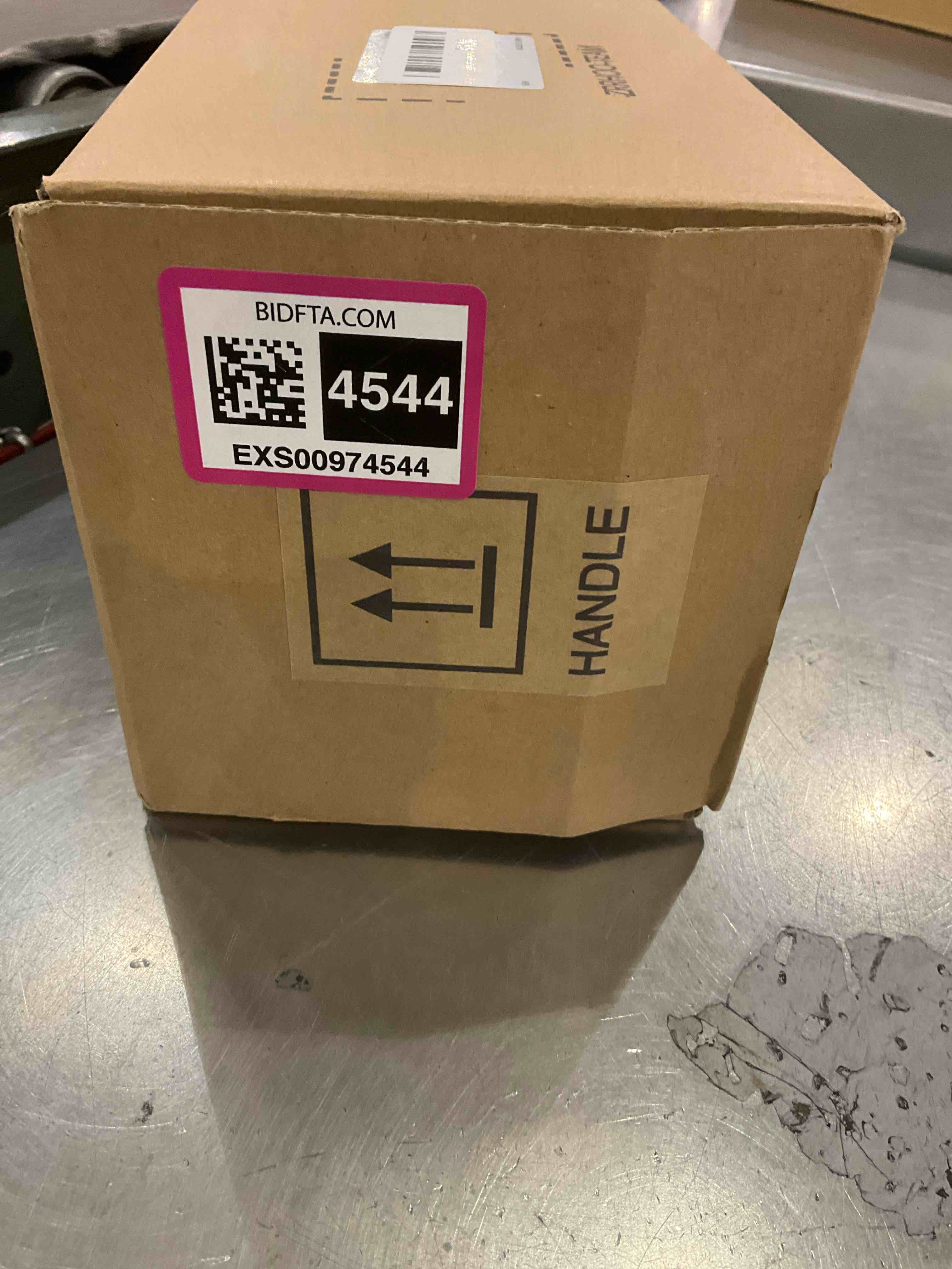 https://s3.amazonaws.com/lotting-images-prod/BargainHunt/EXS00974544_1710514382976.jpeg