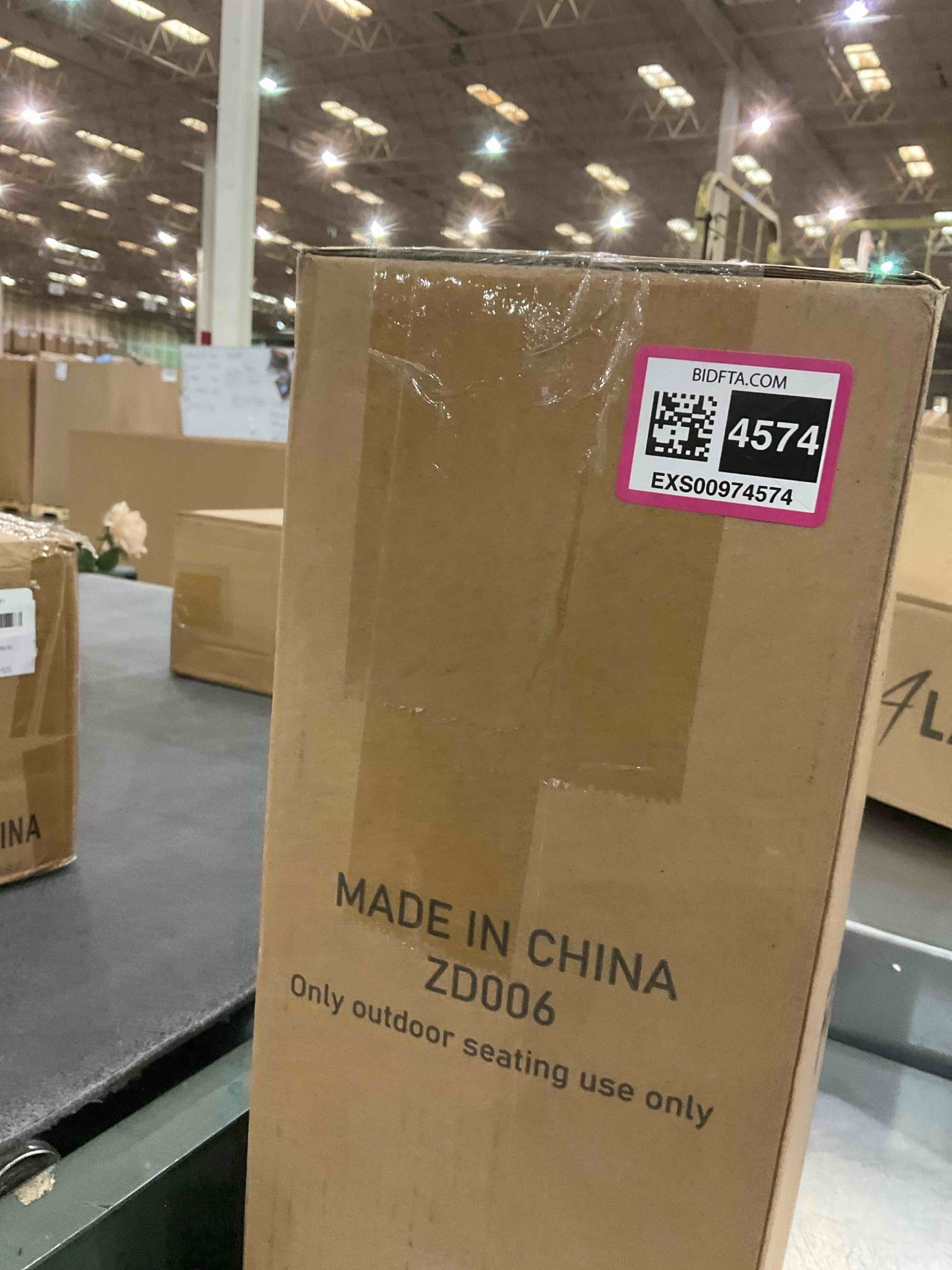 https://s3.amazonaws.com/lotting-images-prod/BargainHunt/EXS00974574_1710521170730.jpeg