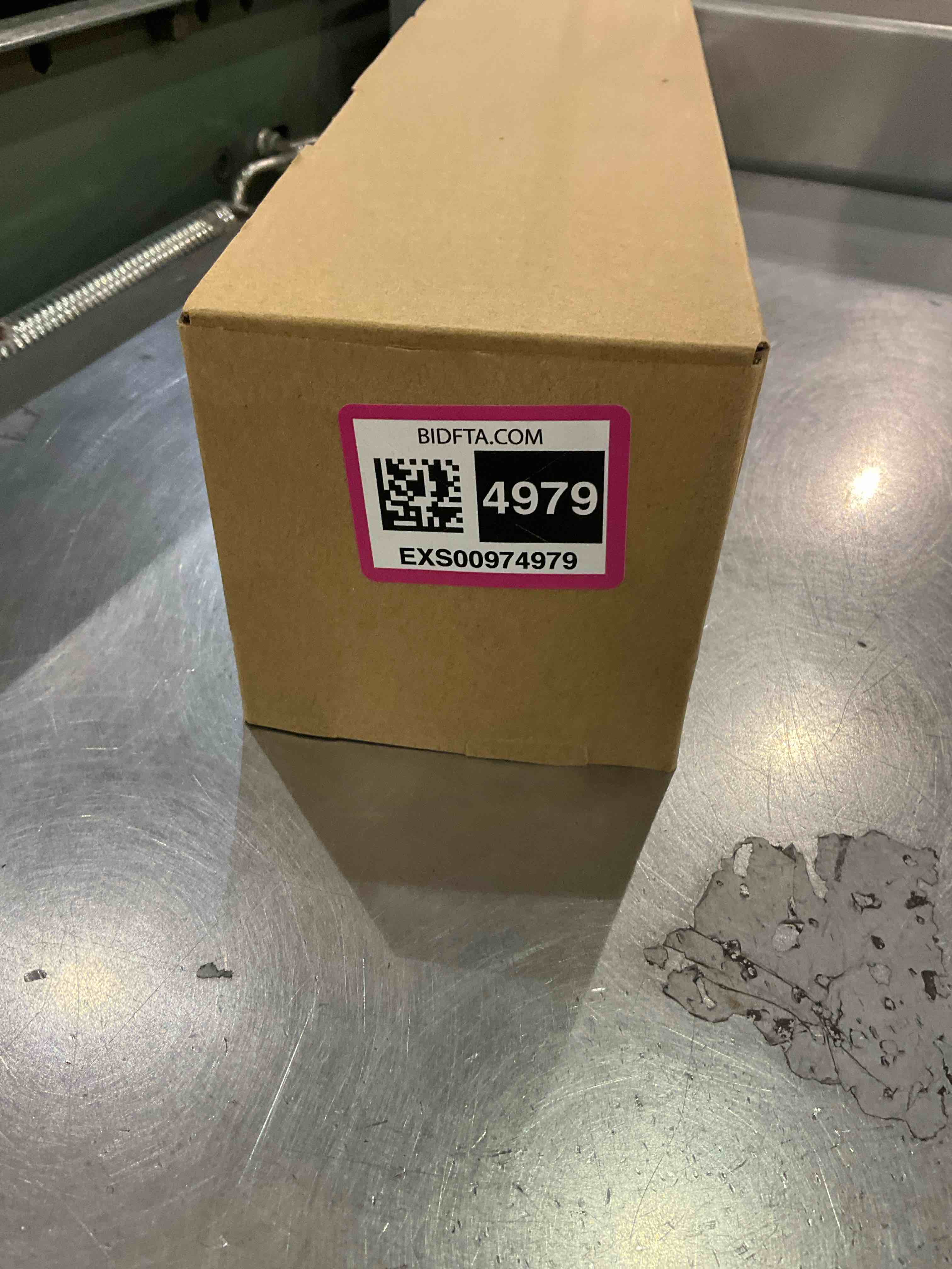https://s3.amazonaws.com/lotting-images-prod/BargainHunt/EXS00974979_1710933869706.jpeg